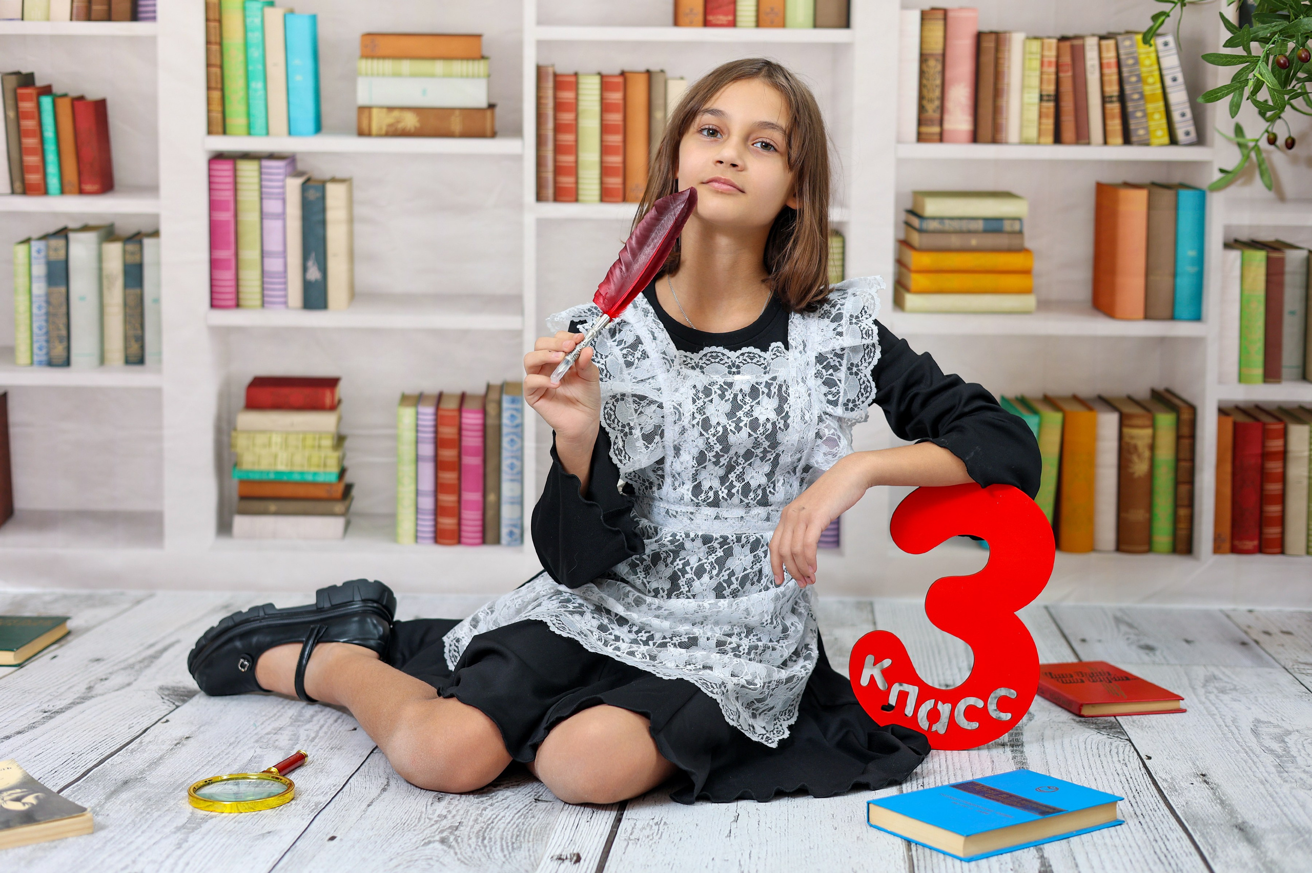 Библиотека светлая. Выпускные альбомы в Иваново в детский сад и школу. Александр и Светлана Янкины