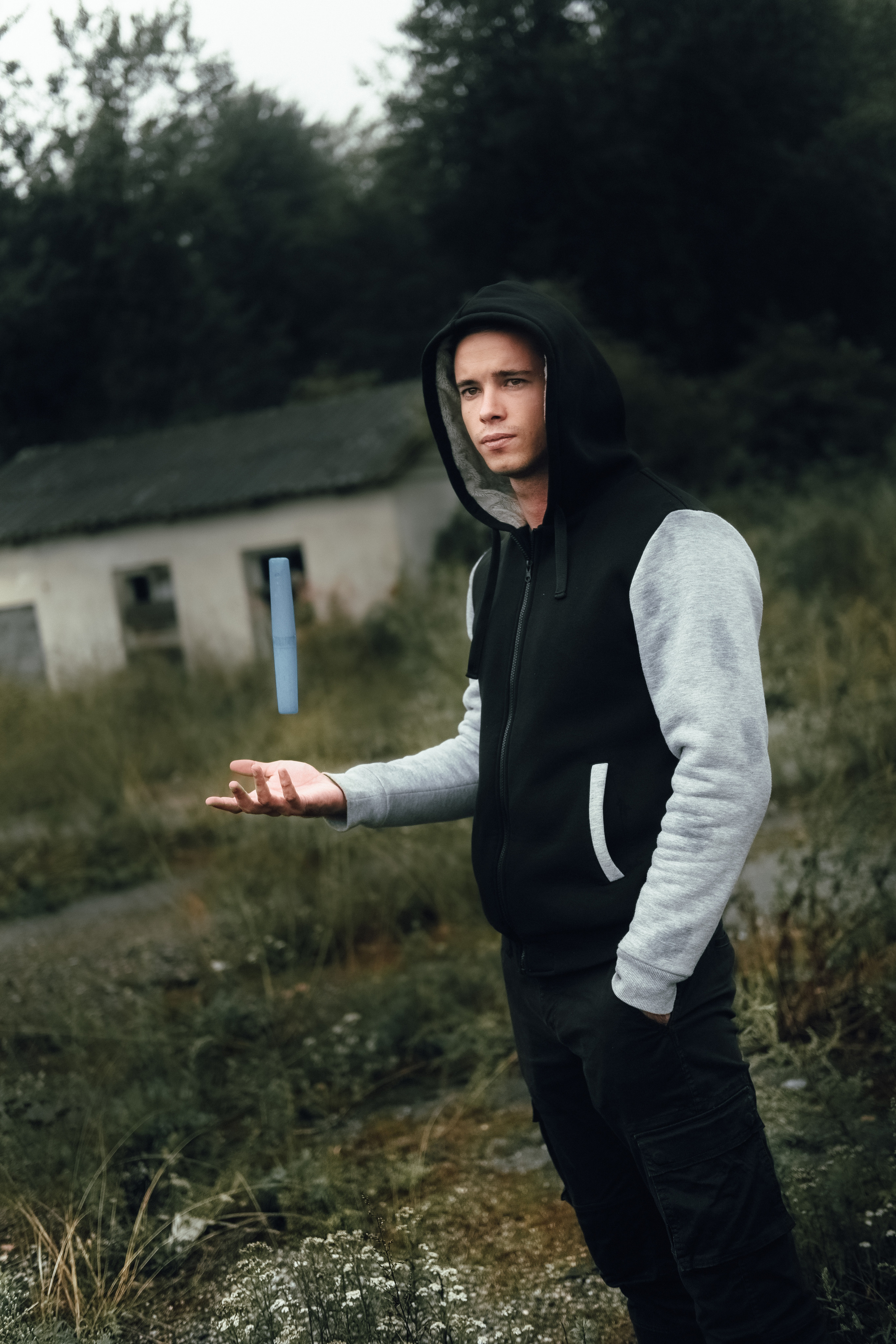 Даня. Ищем потаённое. Портретный и предметный фотограф в Санкт-Петербурге