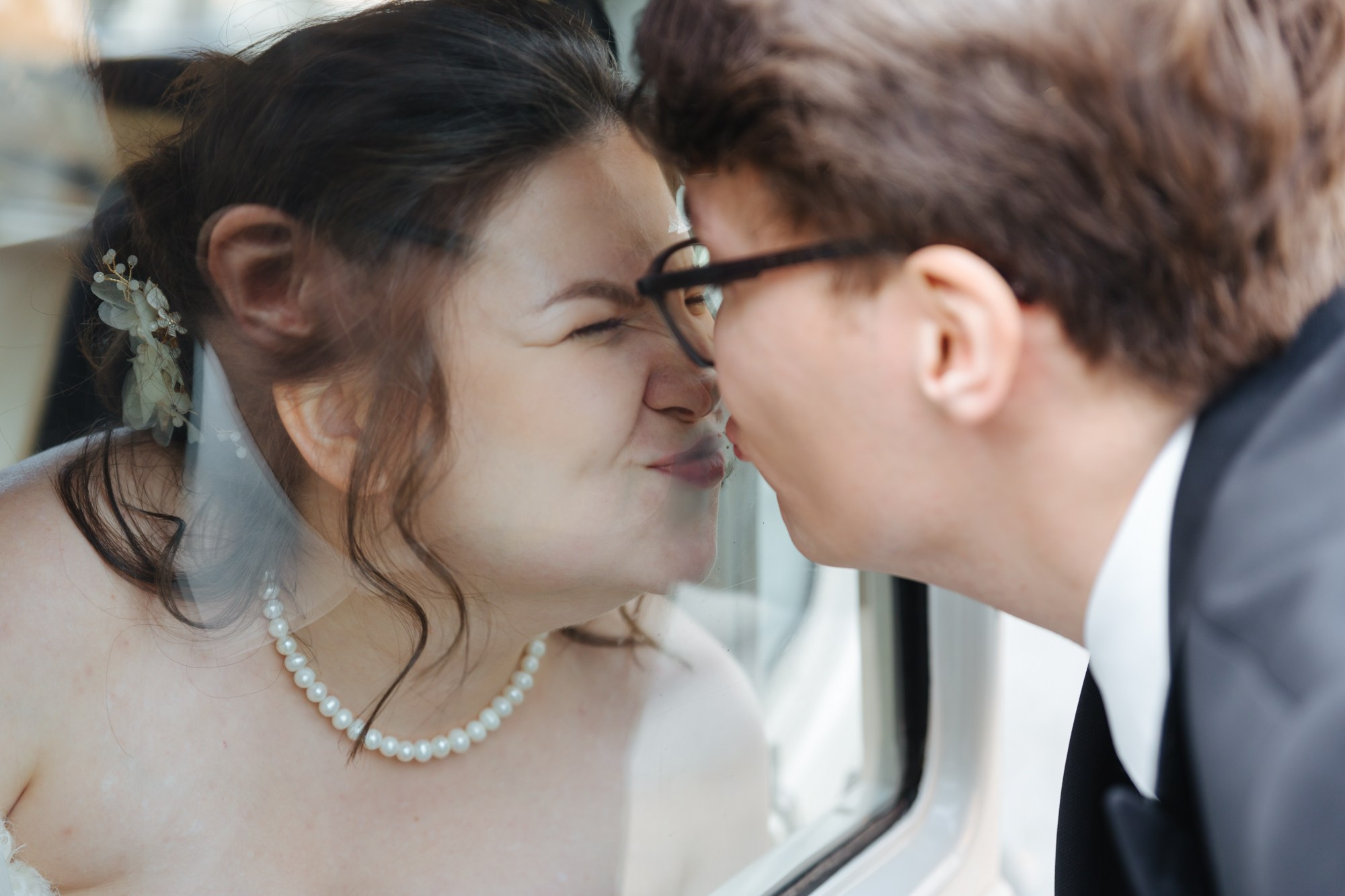 Свадебный фотограф Ден Дорфф, со мной весело. Фотограф крещение венчание в Петербурге! Помогает подобрать храм и посоветовал душевного батюшку в СПб
