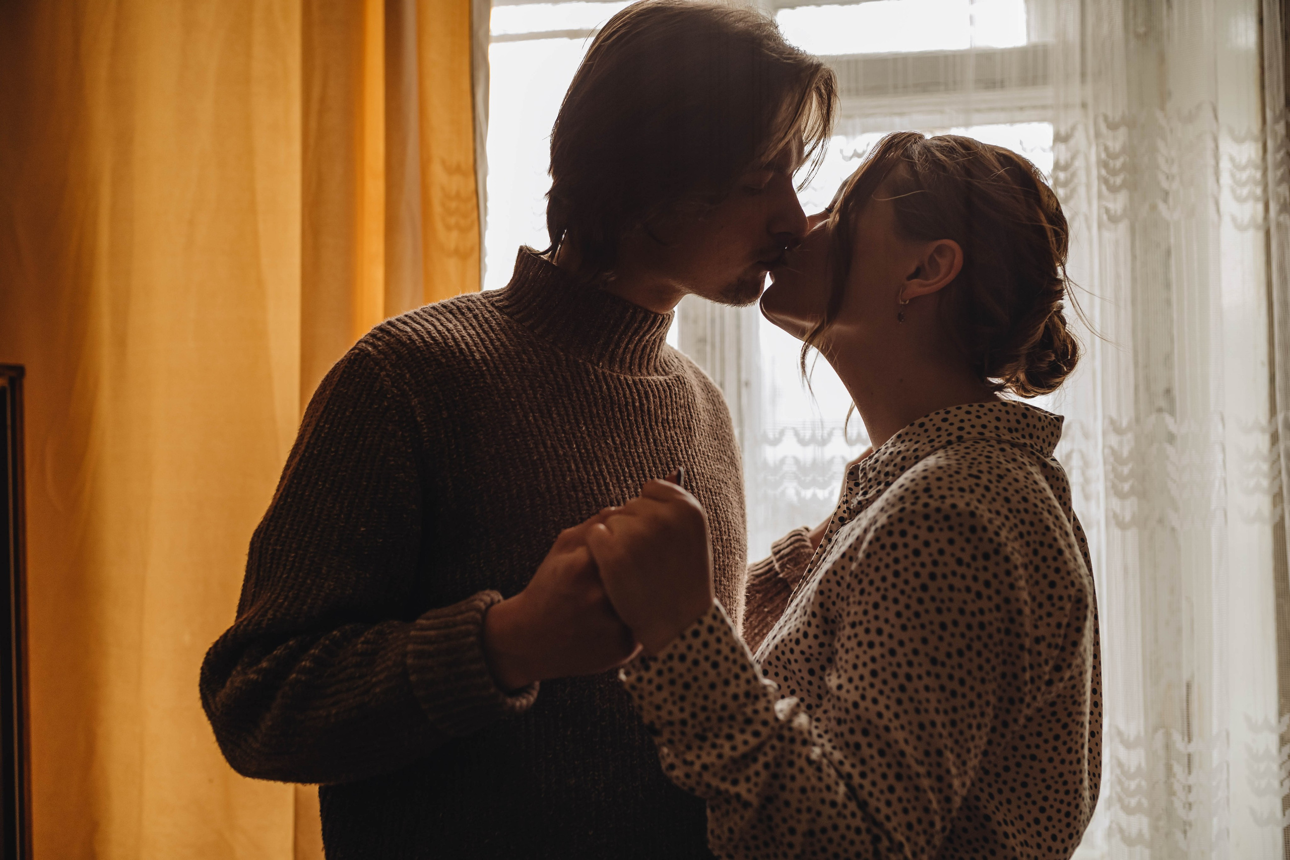 Стася и Максим. Предсвадебная лавстори. Семейный и свадебный фотограф в Саратове Евангелина Штах