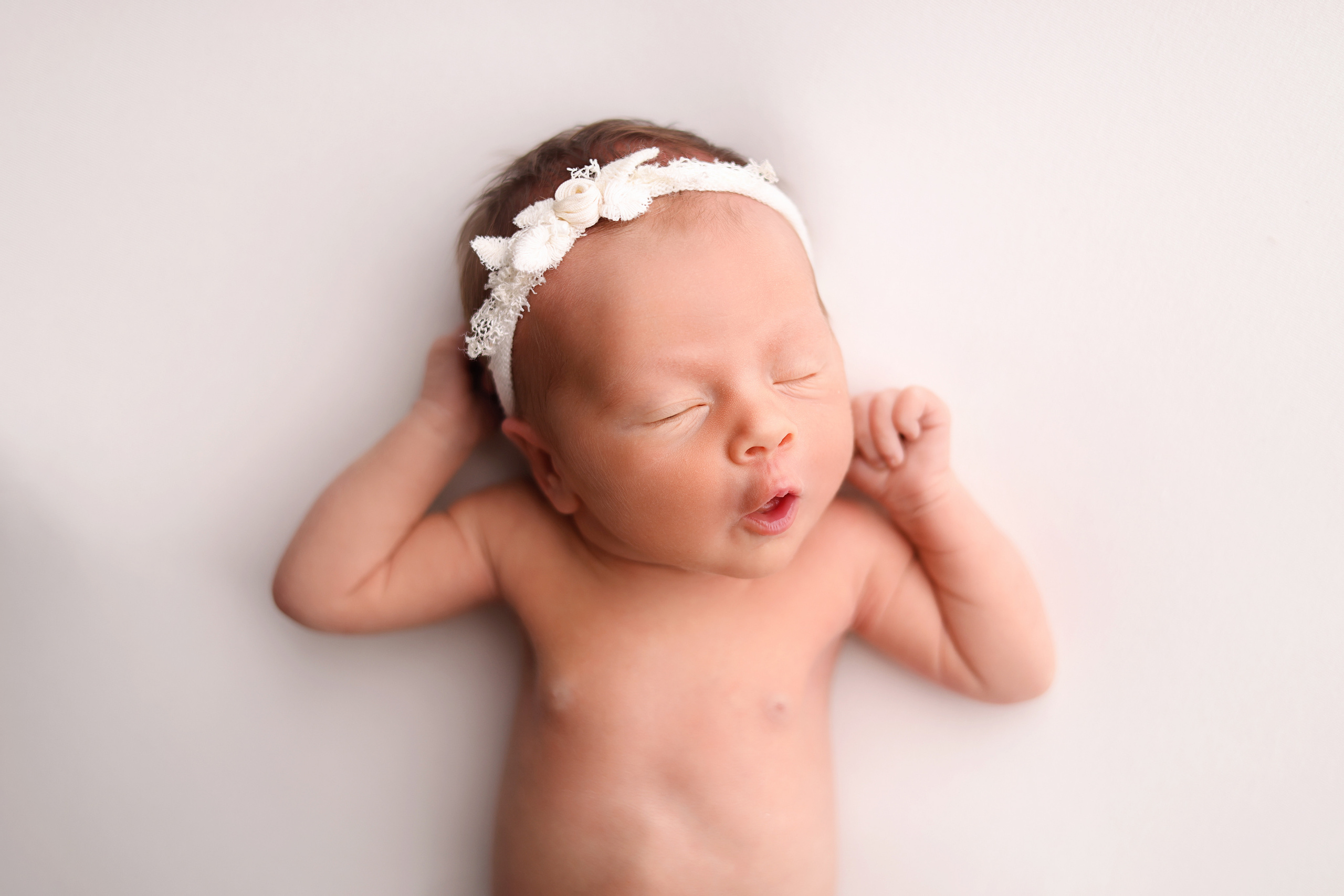 Ньюборн съемка Киры. Фотограф новорожденных Москва. Ньюборн фотограф Москва