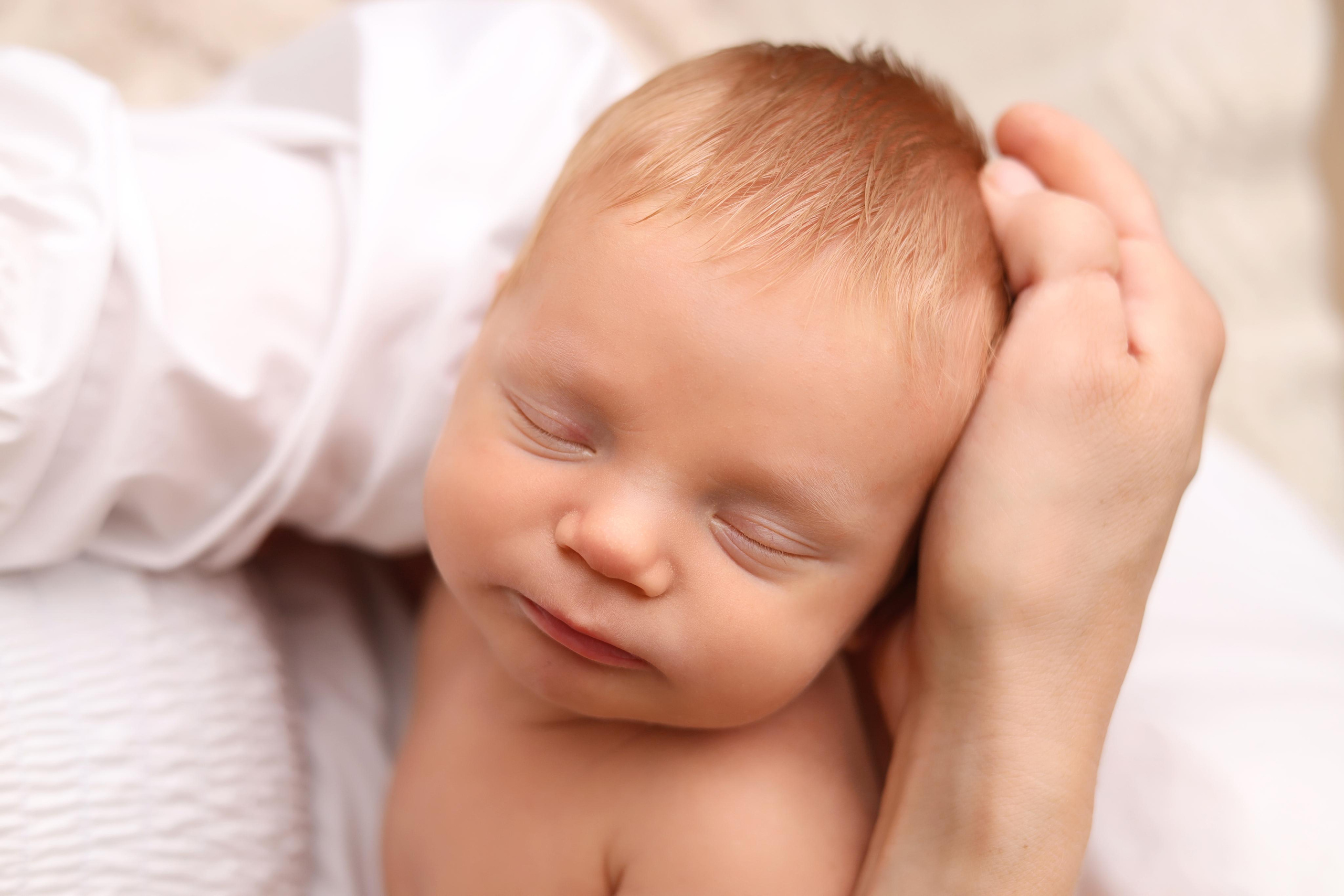 Ньюборн съемка в Бутово. Фотограф новорожденных Москва. Ньюборн фотограф Москва