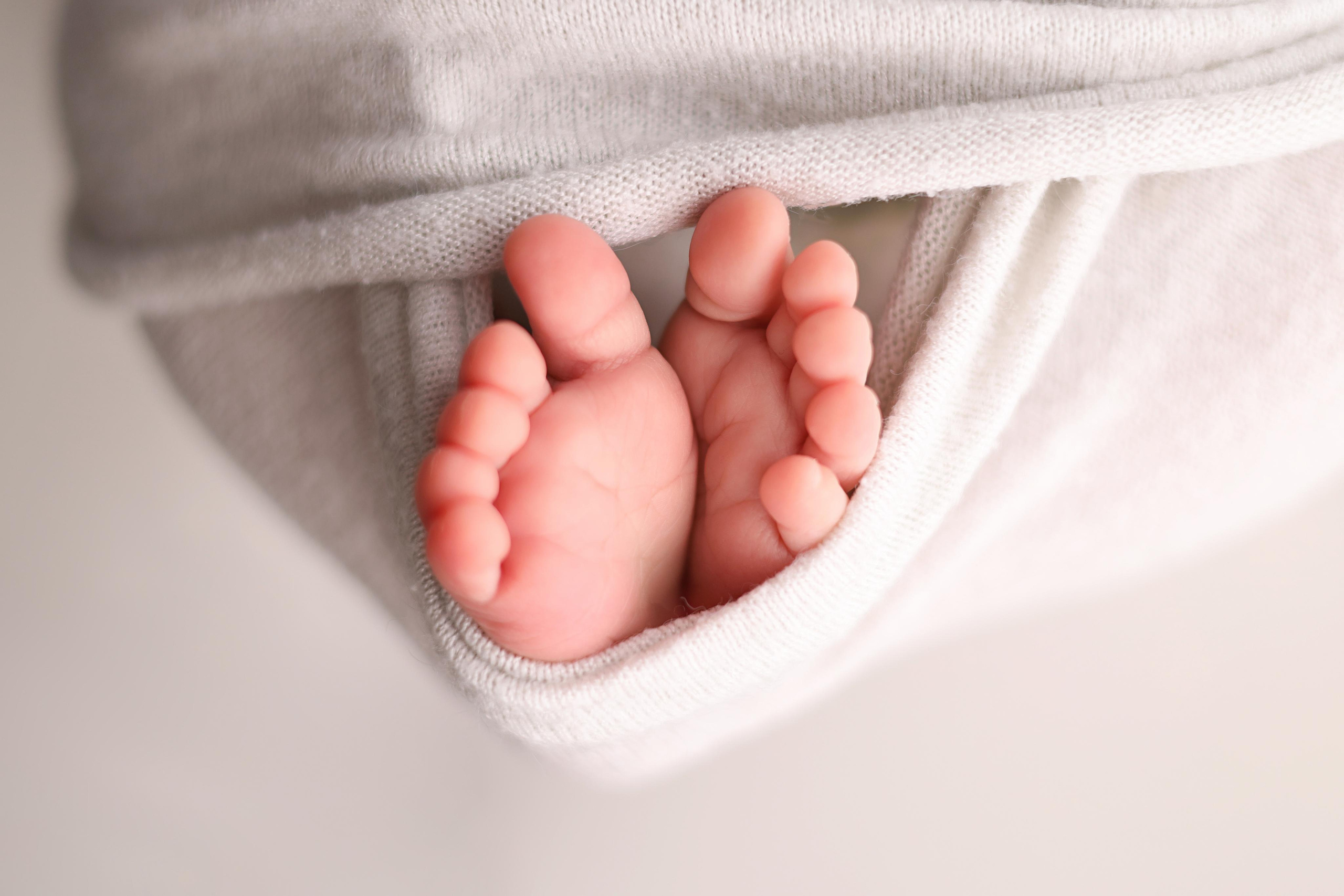 Ньюборн съемка в Бутово. Фотограф новорожденных Москва. Ньюборн фотограф Москва