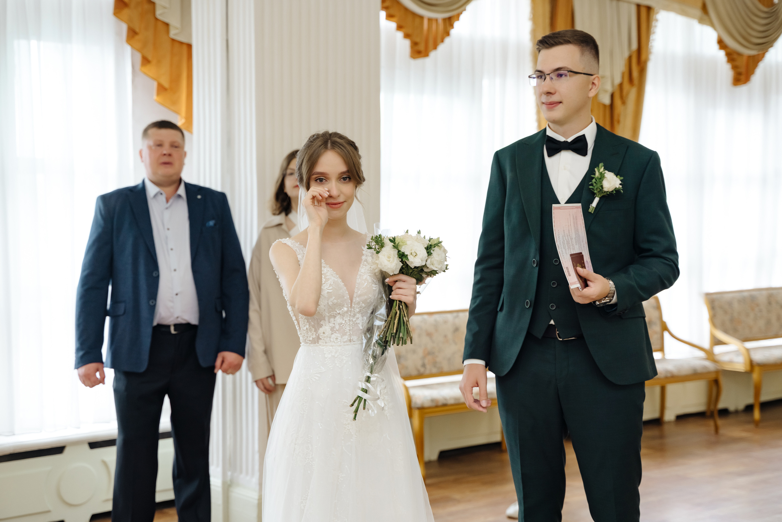 Михаил и Александра. Свадебный фотограф Красноярск Вязьминова Мария