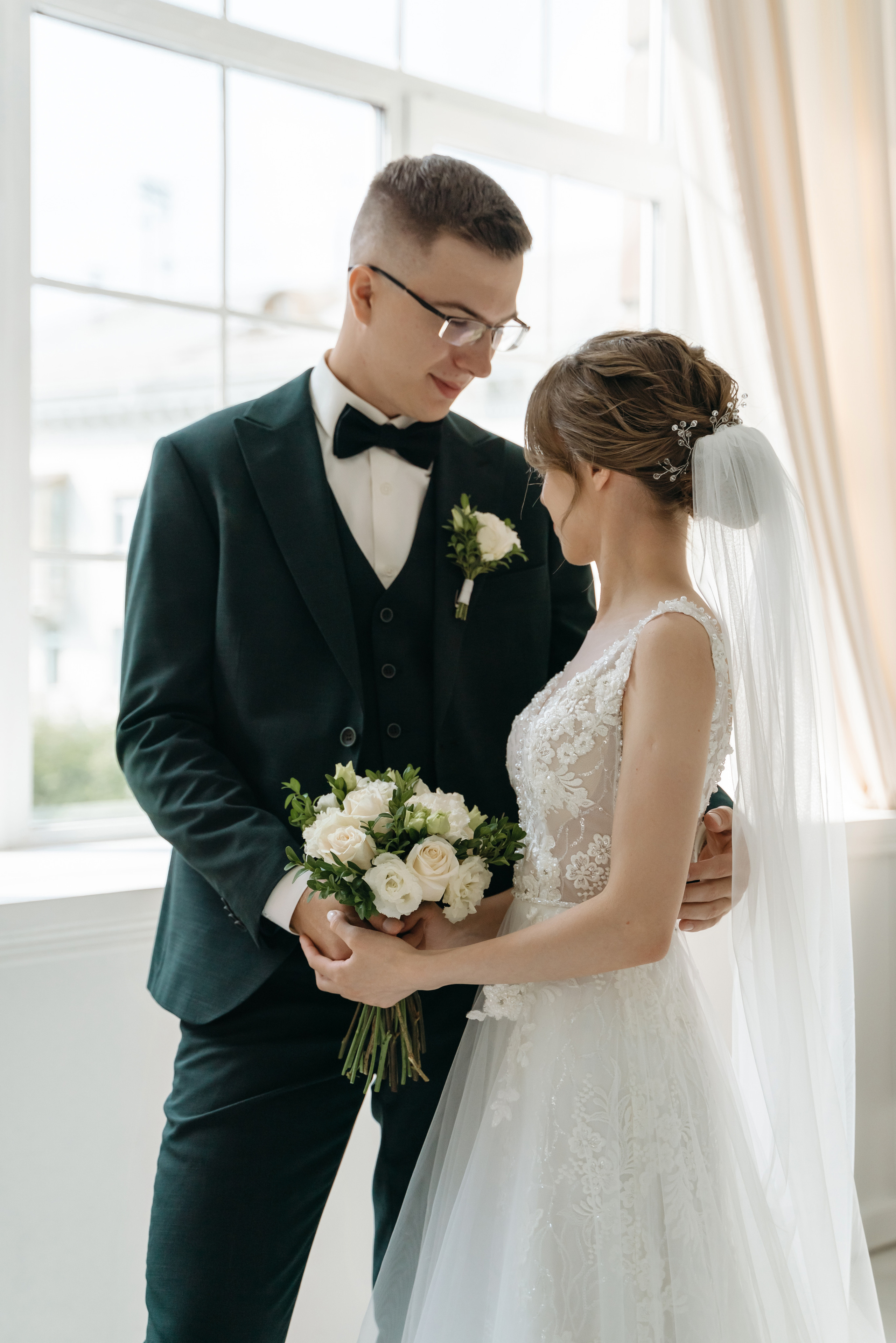 Михаил и Александра. Свадебный фотограф Красноярск Вязьминова Мария