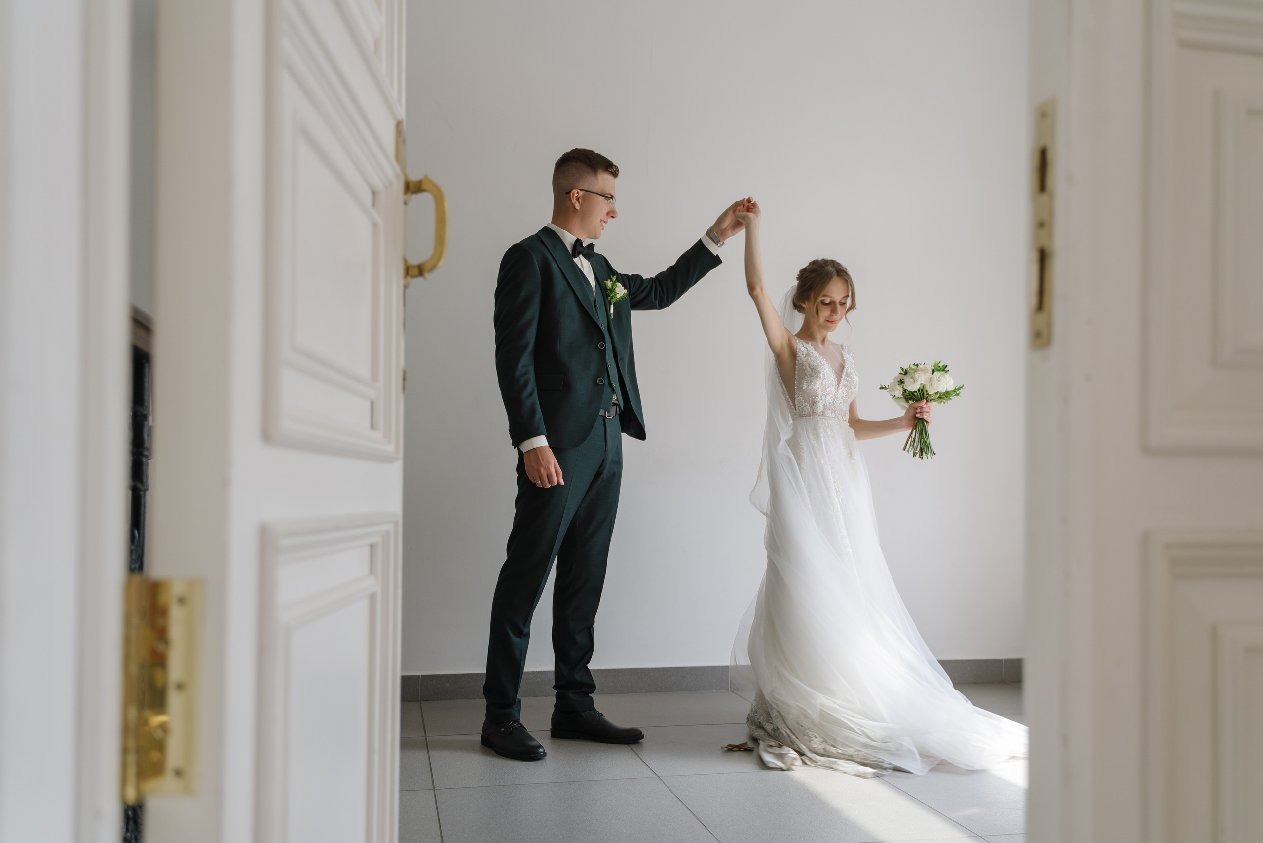 Михаил и Александра. Свадебный фотограф Красноярск Вязьминова Мария