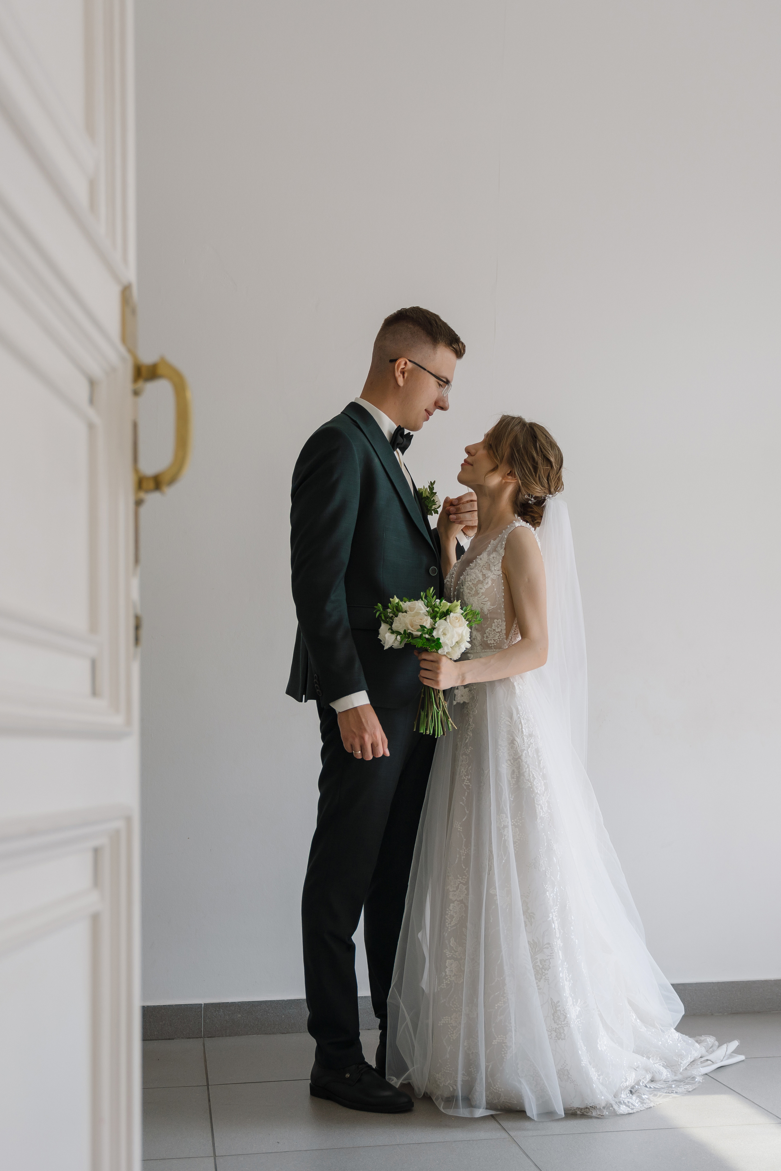 Михаил и Александра. Свадебный фотограф Красноярск Вязьминова Мария