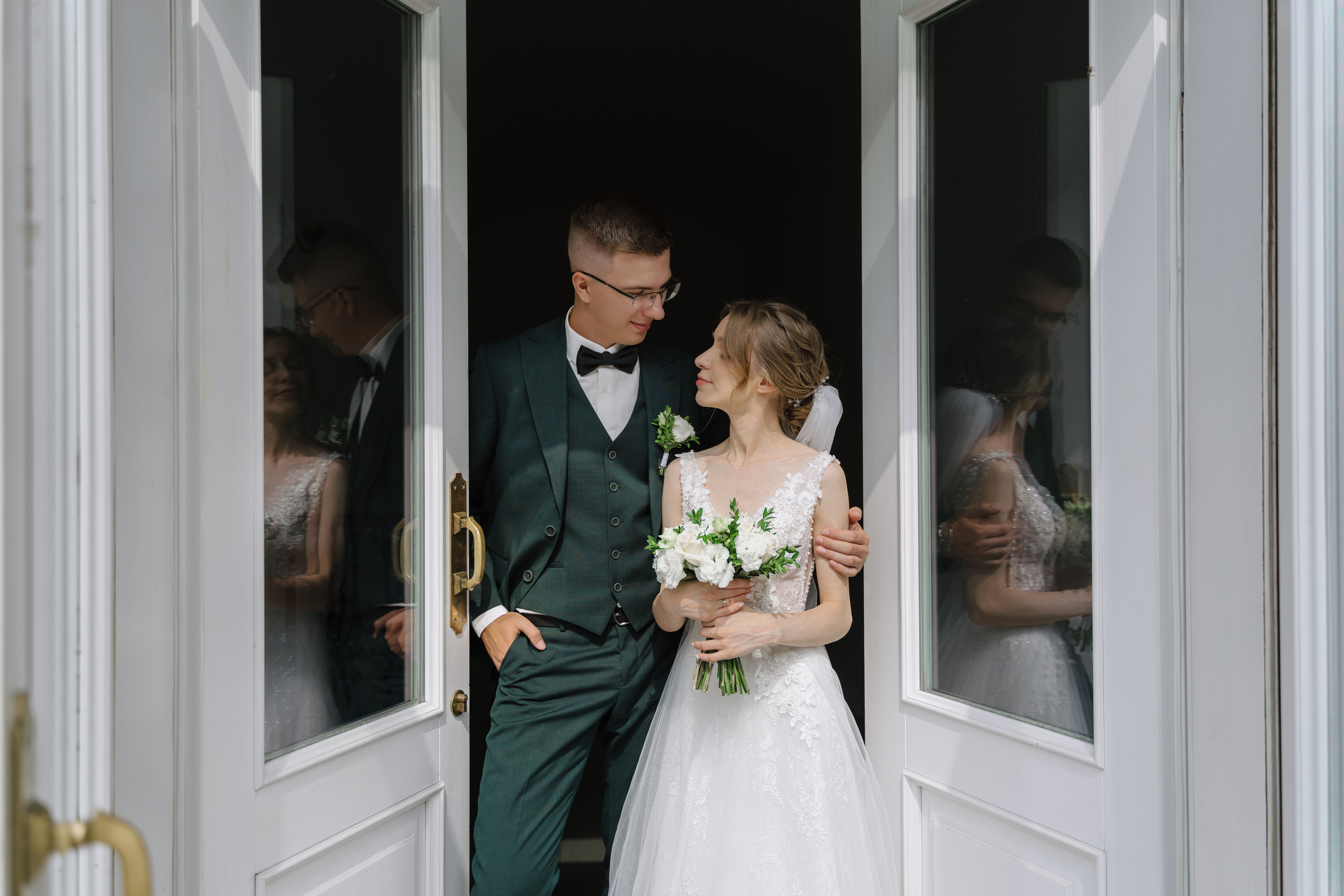 Михаил и Александра. Свадебный фотограф Красноярск Вязьминова Мария