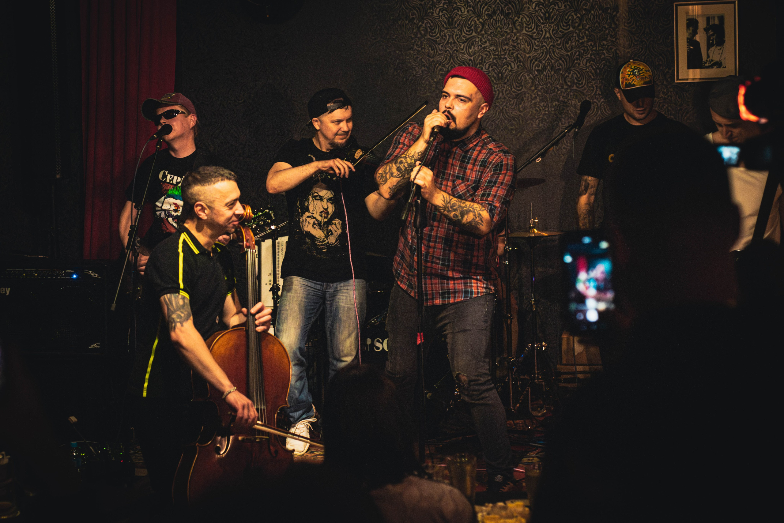 5ИМЁН (12 октября 2024 года, Егорьевск, бар Синий Банан). Фотограф Светлана Блинова, Москва и Московская область