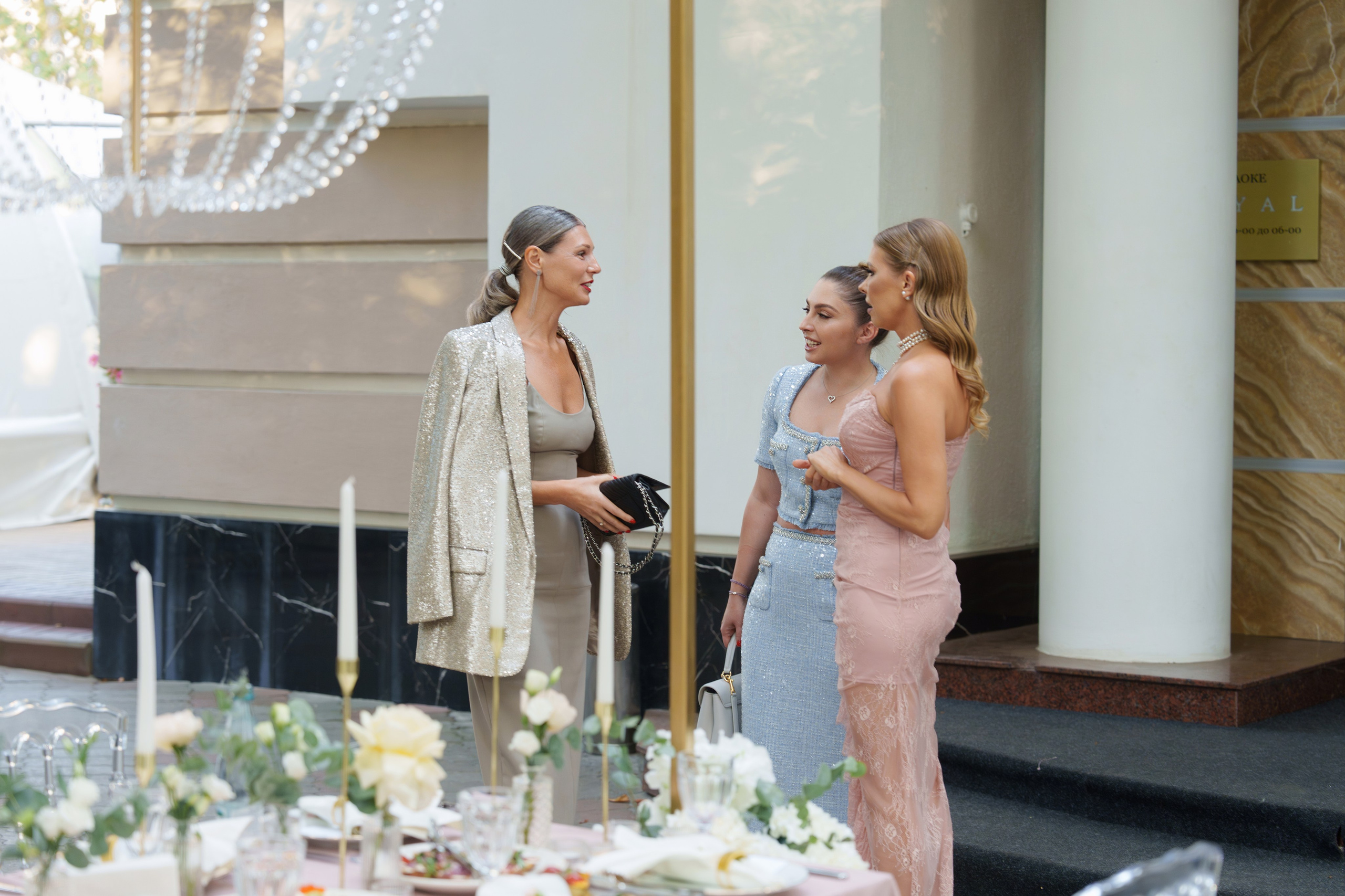 BY OLGA KIRIENKO. Свадебный и репортажный фотограф Элина Козырьянова