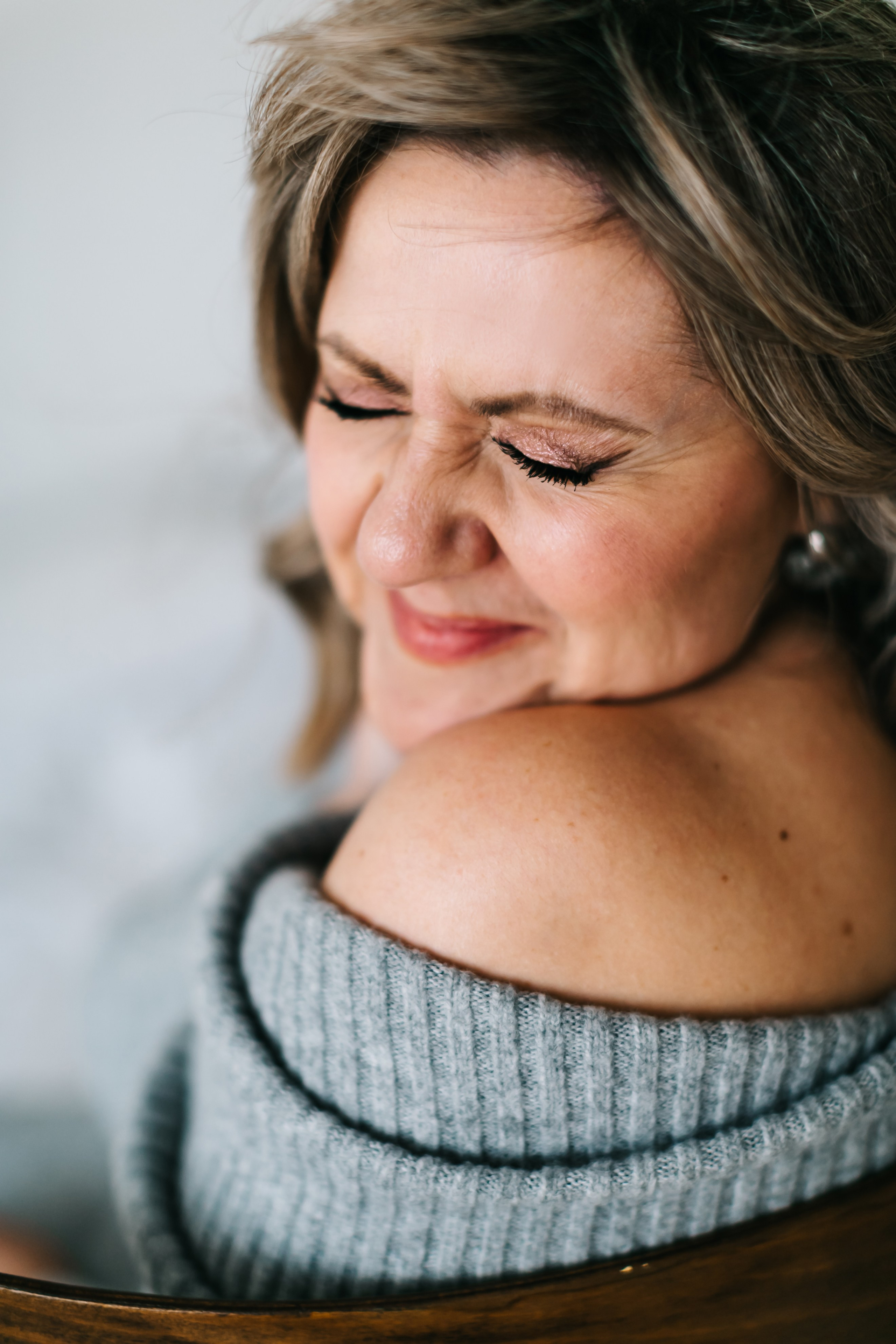 алёна малахова фотограф новосибирск семейный детский домашняя фотосессия в новосибирске день рождения репортажная съёмка фотосессия с лошадьми на конюшне деревня алтай  на природе фотосессия в детском саду мама и сын предложение руки и сердца идея  помолвка фотосессия берег закат детский день рождения годик торт аниматор лофт игровая продолжение следует prodoljenie_sleduet_  корпоратив тимбилдинг первоклашка линейка  контент  бизнес портрет оперный новат франция берет весна девушка