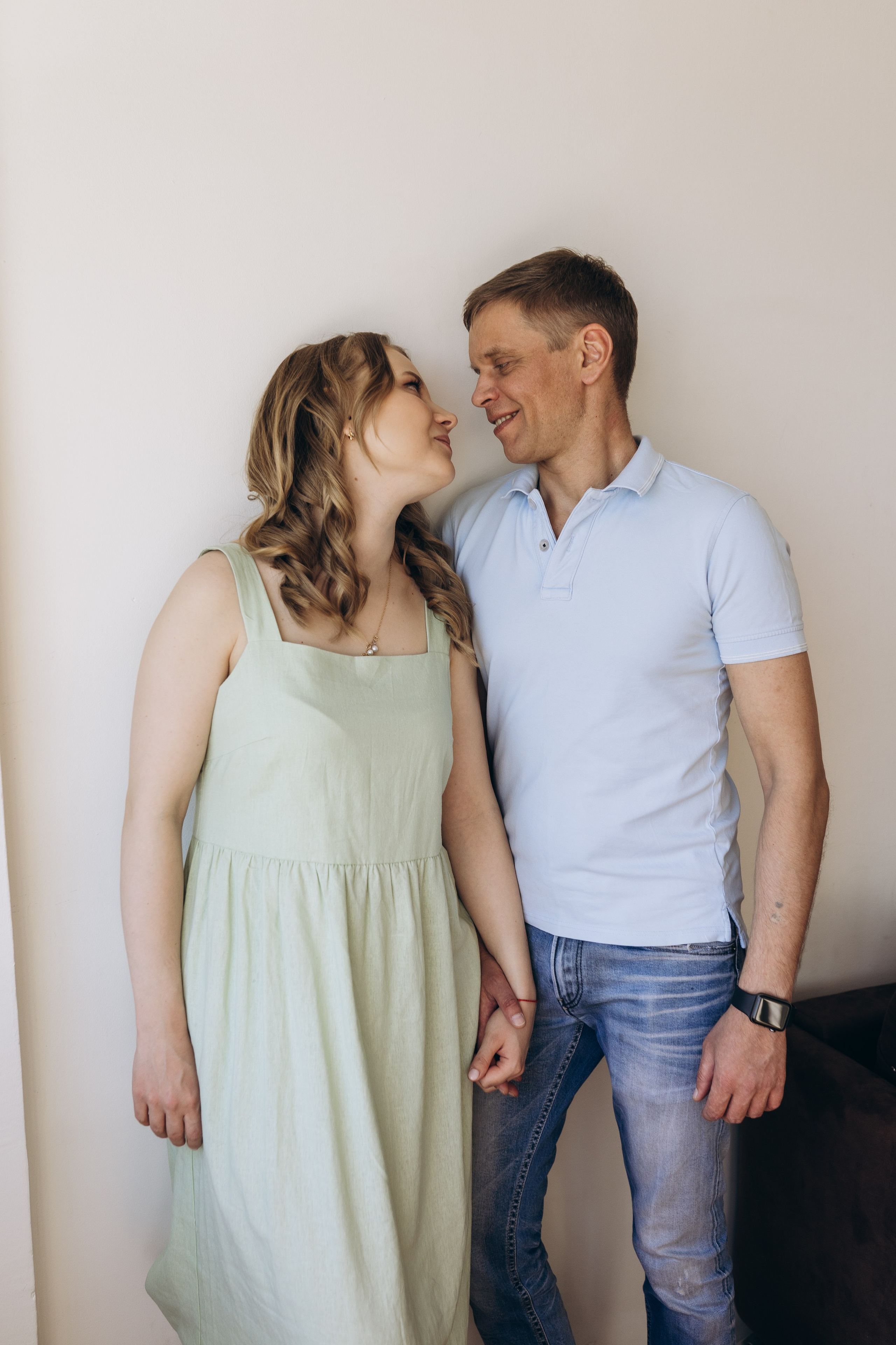 Семейная фотосессия в студии в Москве, семейный фотограф Анна Полушина. Свадебный фотограф в Москве Анна Полушина