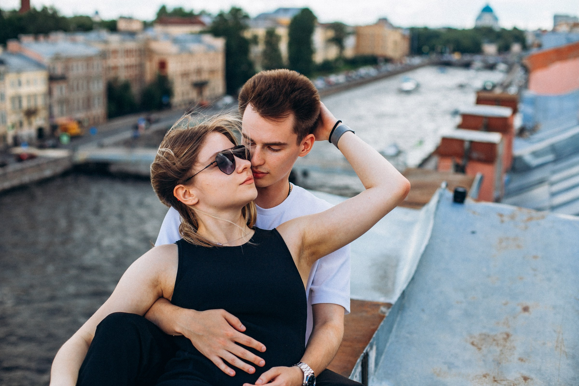 Максим и Анна в июле. Фотопрогулка в Петербурге. Индивидуальный и семейный фотограф в Санкт-Петербурге