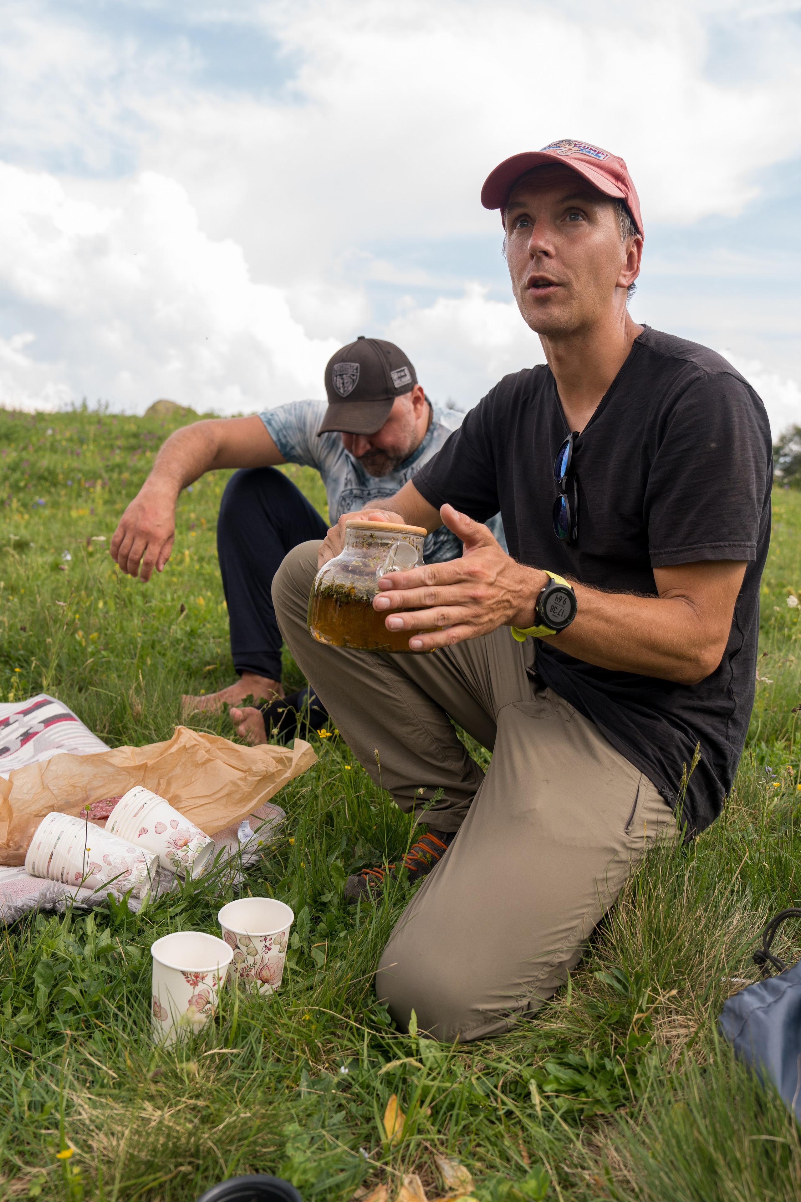 MICE мероприятие для компании «Доставка морем»: хайкинг к Ачипсинским водопадам. Репортажный фотограф в Красной Поляне и Сочи Павлюченко Екатерина