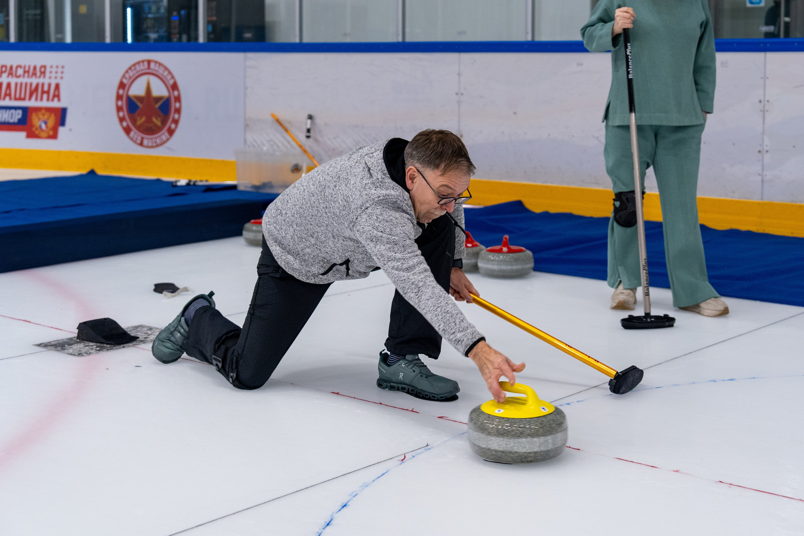 Керлинг для компании Р-Фарм. Репортажный фотограф в Красной Поляне и Сочи Павлюченко Екатерина
