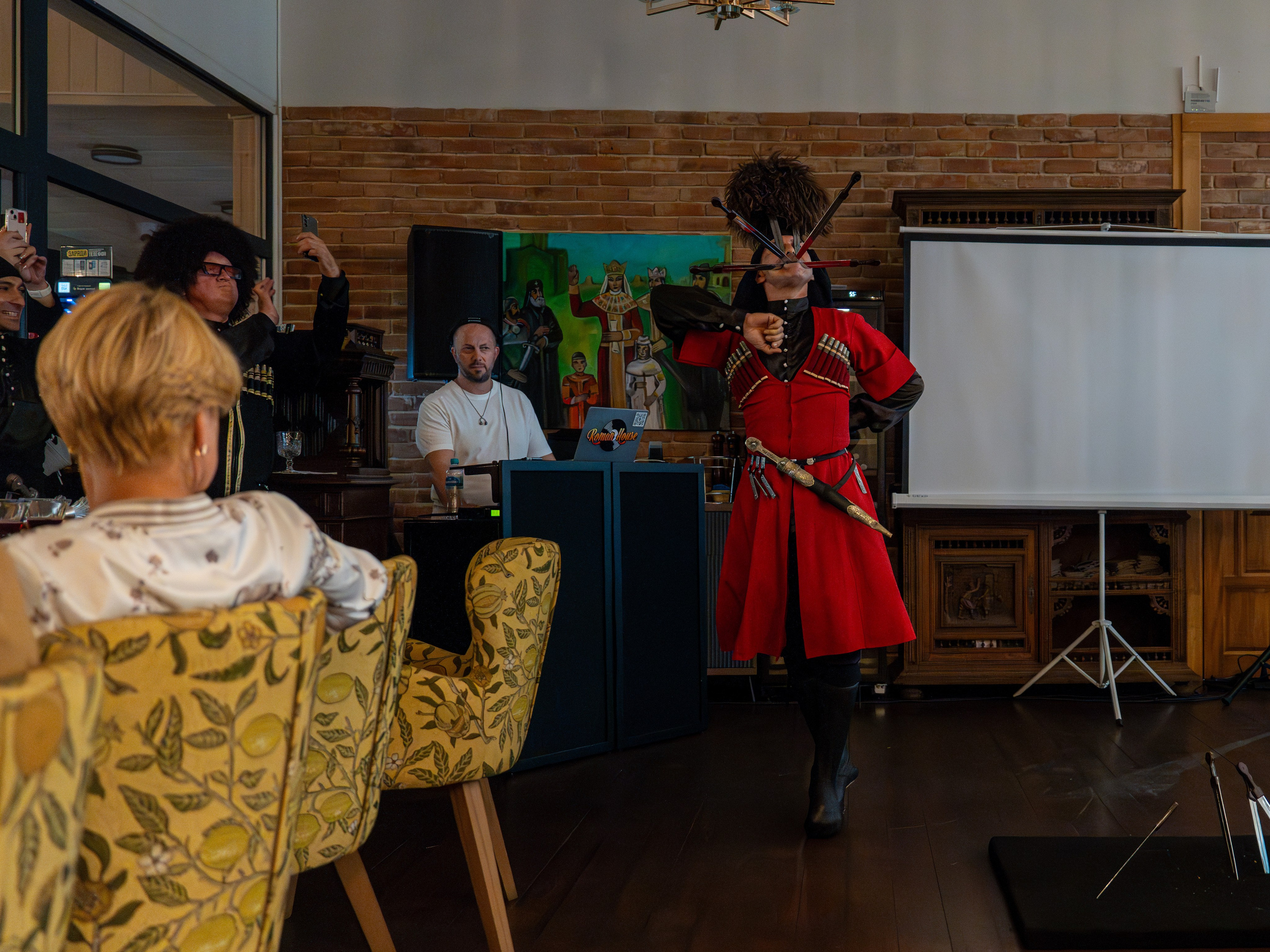 MICE мероприятие для компании Р-фарм. Репортажный фотограф в Красной Поляне и Сочи Павлюченко Екатерина