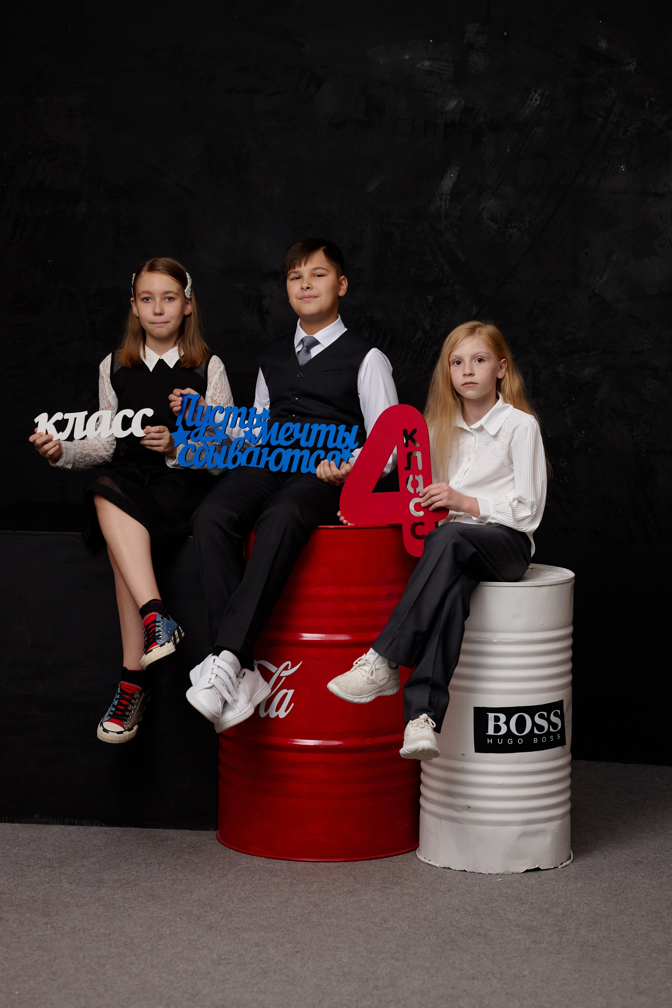 Сьемка групповых фото для выпускного альбома таганрог. Фотограф Выпускные альбомы Таганрог Сергей Коробченко