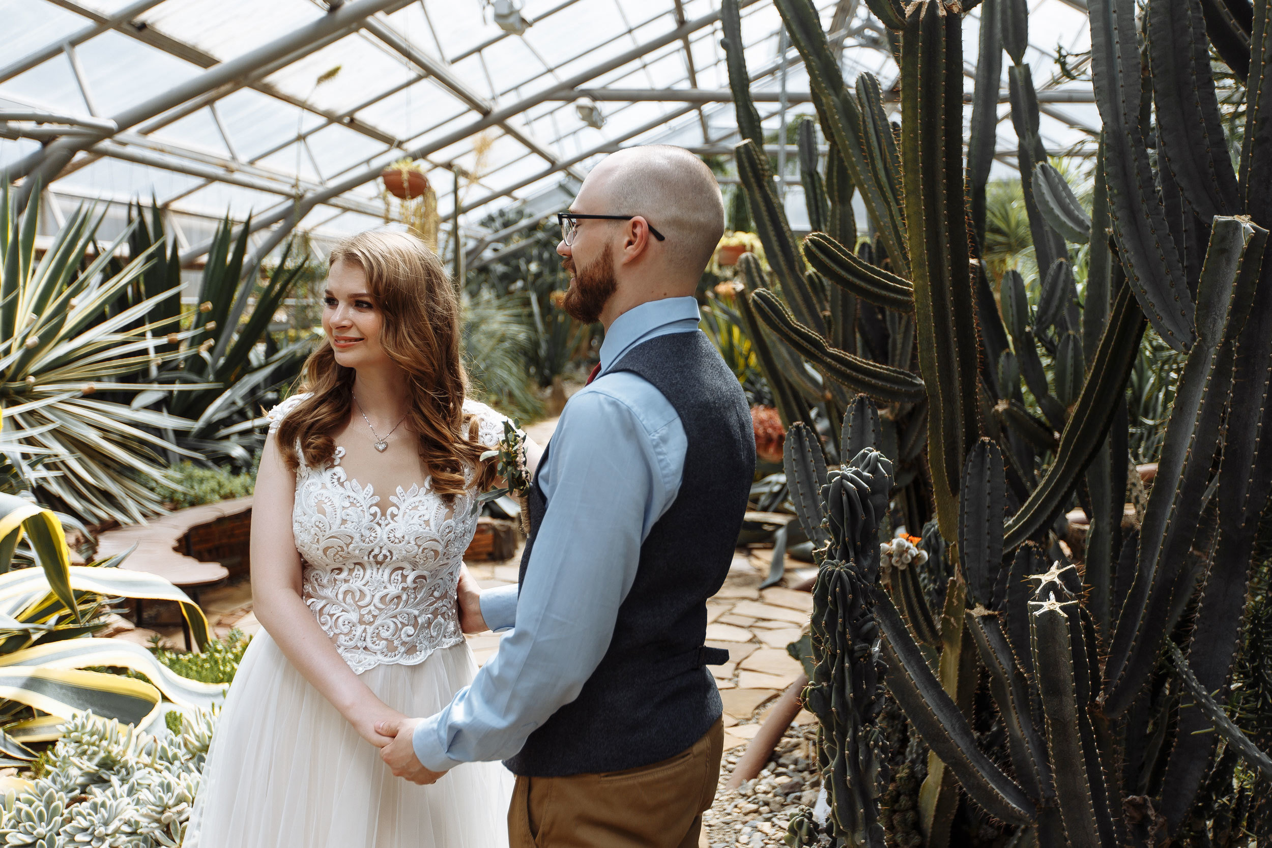 Тропическая свадьба Алексея и Марины. Свадебный  фотограф Новосибирск