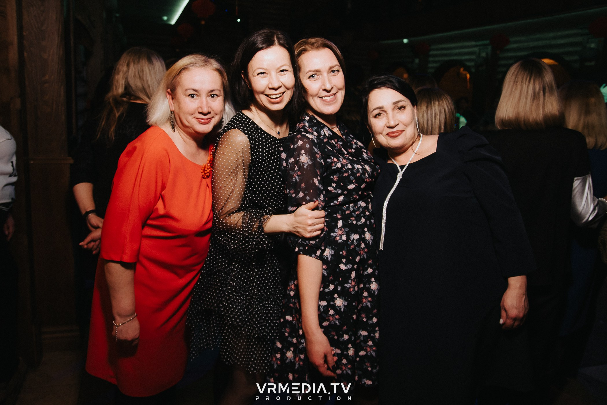 Новогодний вечер «У Петровича»