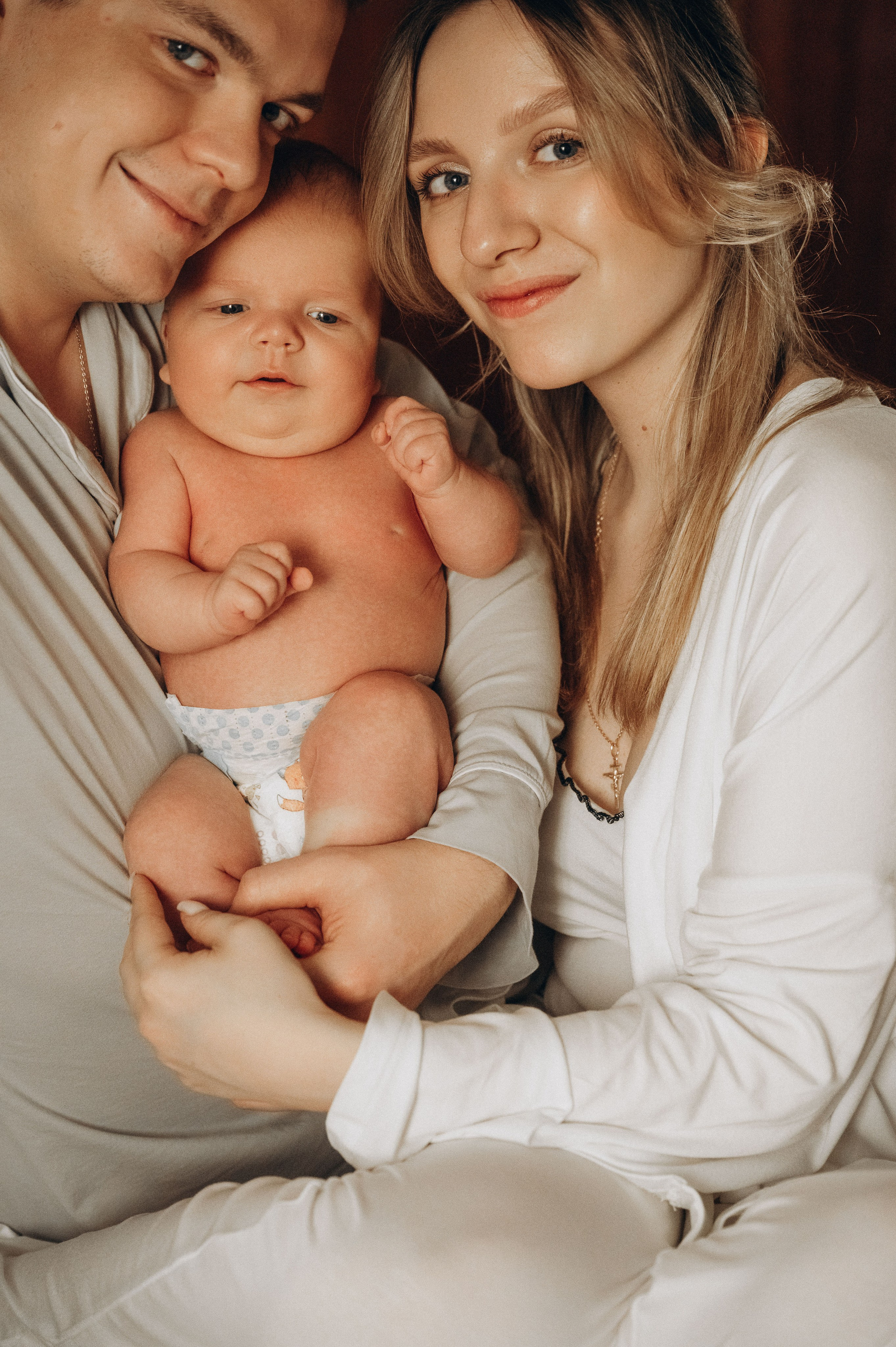 Иван, Ксения и Лев. Фотограф беременности и семьи, домашние съемки, Ньюборн