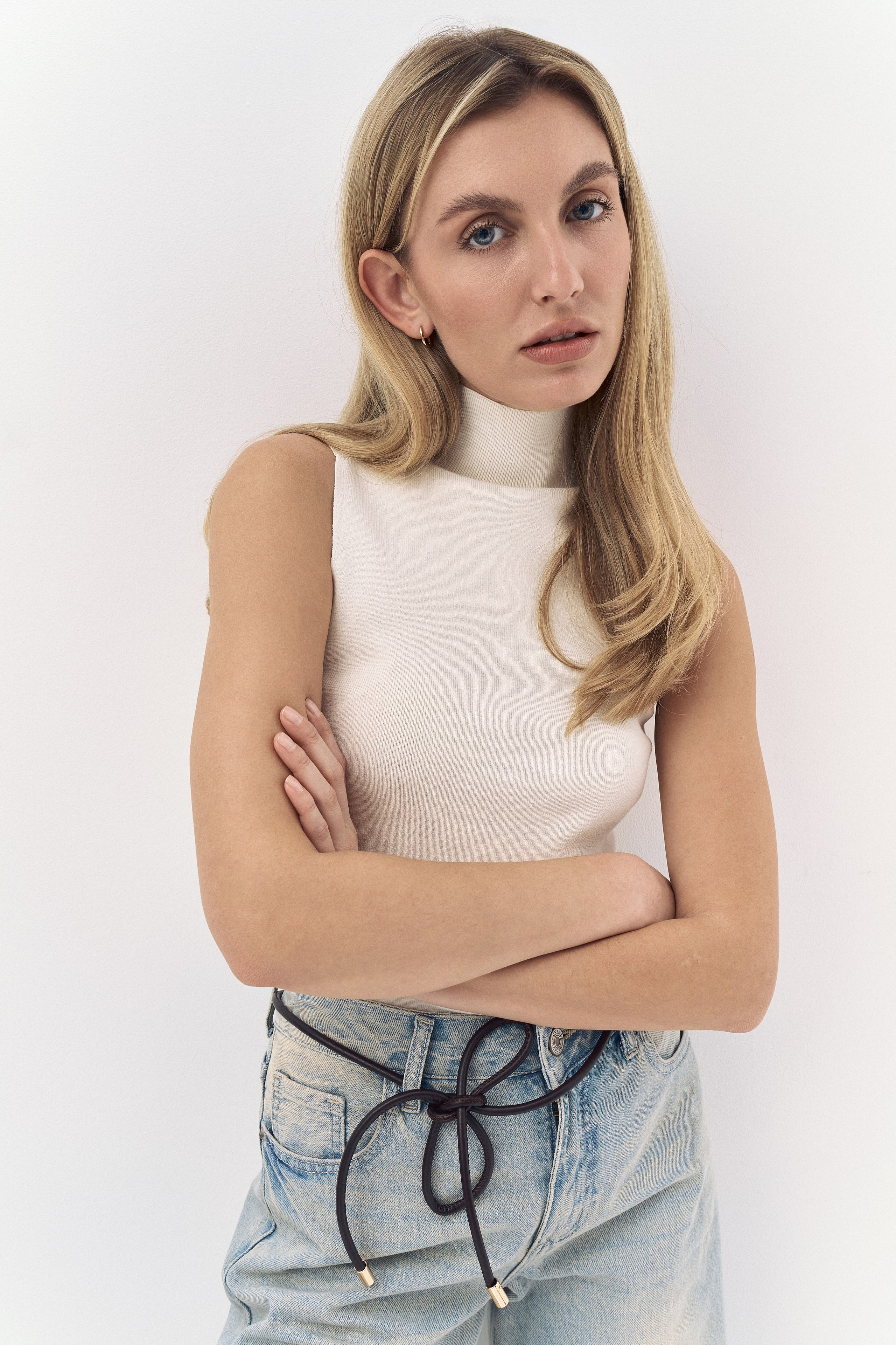 Юля. Кирилл Гольцберг | фотограф для брендов одежды и бизнеса