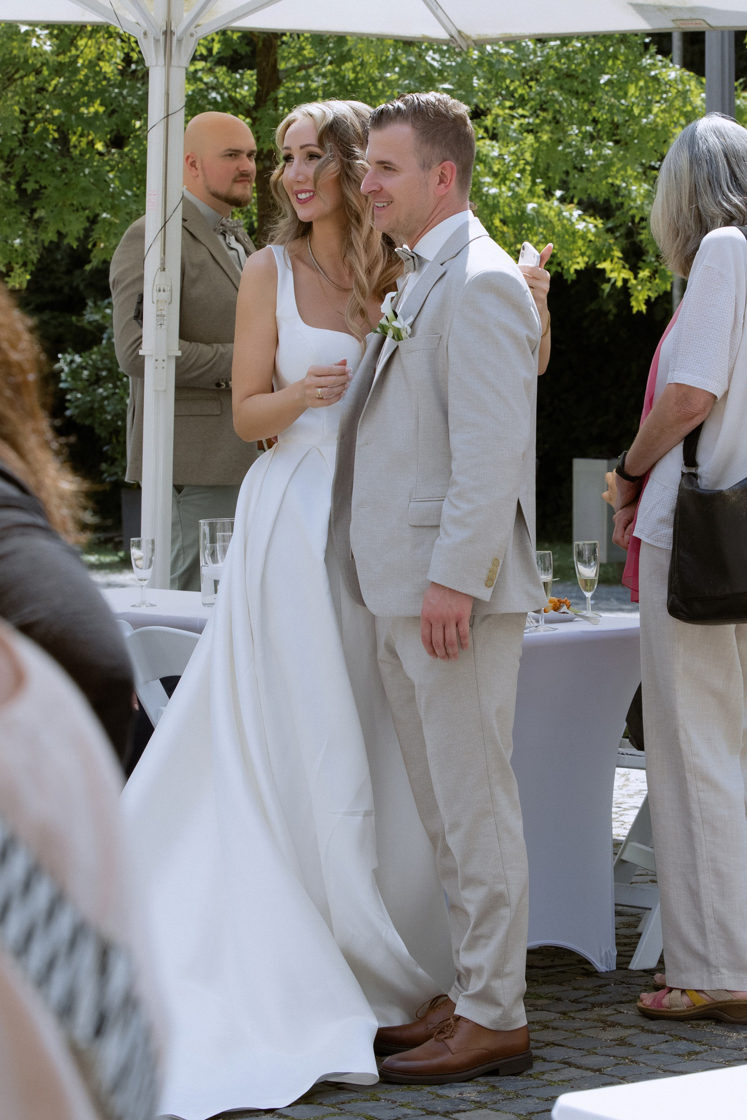 JANINE UND DUSTIN. Galina and Nikita Bykovets, a wedding photographer and videographer duo in Germany