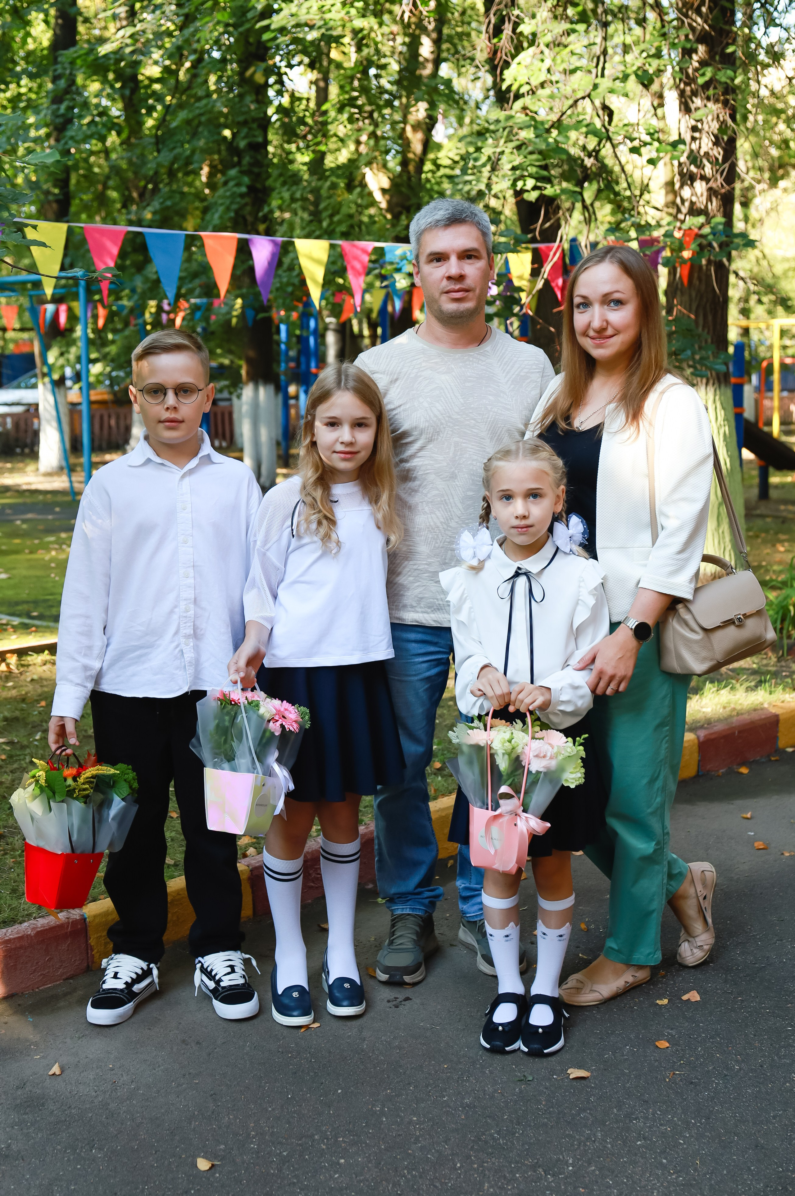 1 сентября на линейке и в школе. Визуал для эспертов и блогеров