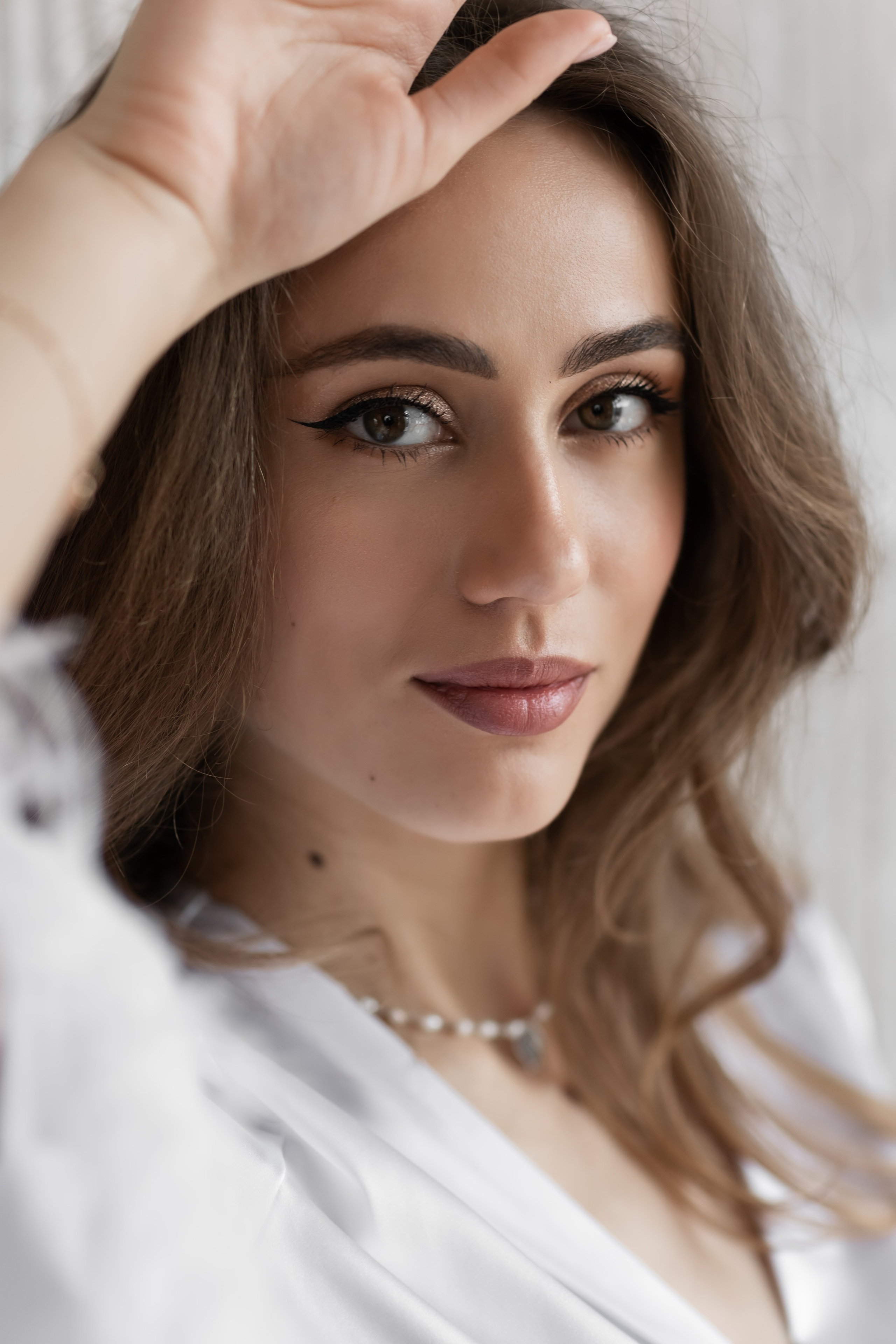 Даша — сборы невесты в студии. Свадебный фотограф, фотосъемка в Крыму, Севастополе, Симферополе, Ялте