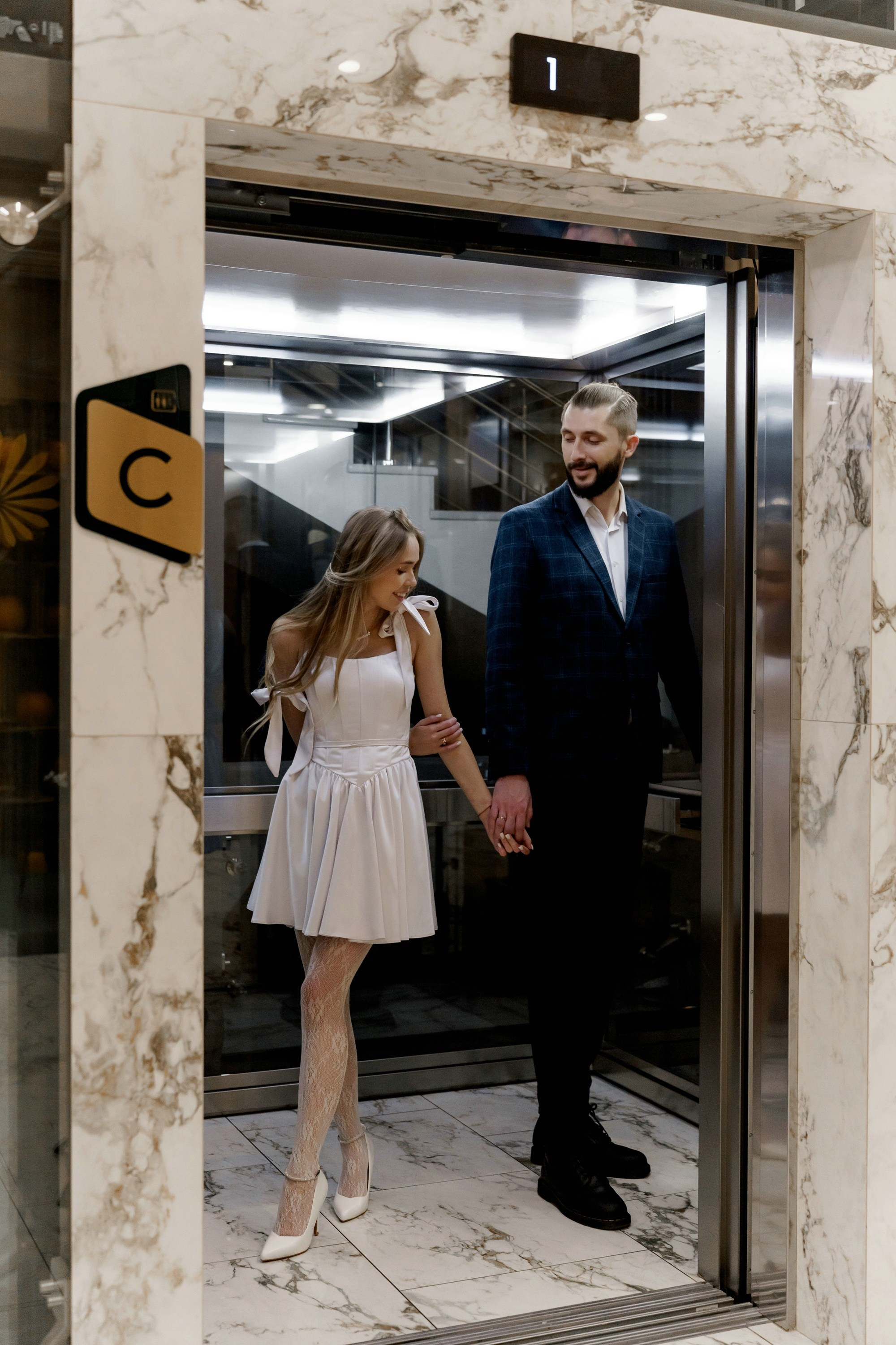 Свадебная фотосессия в отеле Palmira Garden. Свадебный и семейный фотограф в Москве Светлана Зоткина