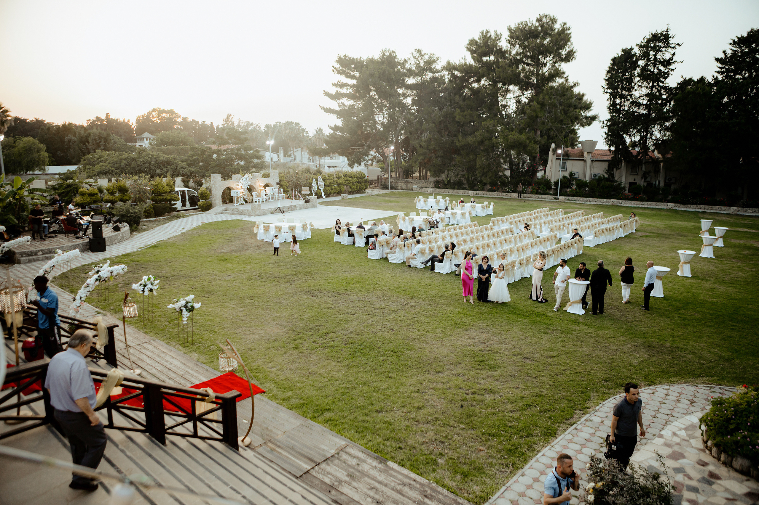 E&Y. Фотограф в Батуми Павел Шарников