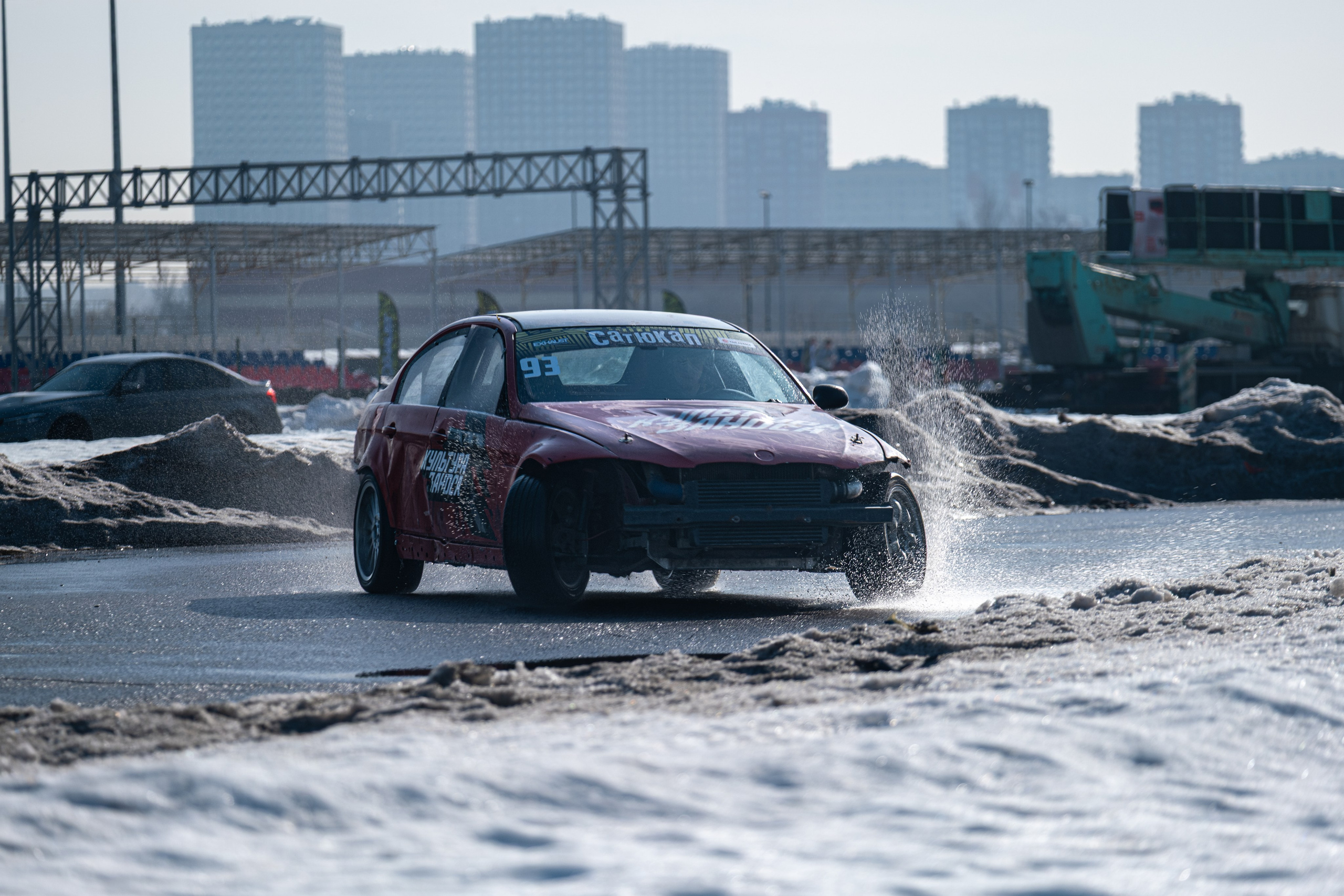 Спортивная автомобильная съемка. Malenkyia