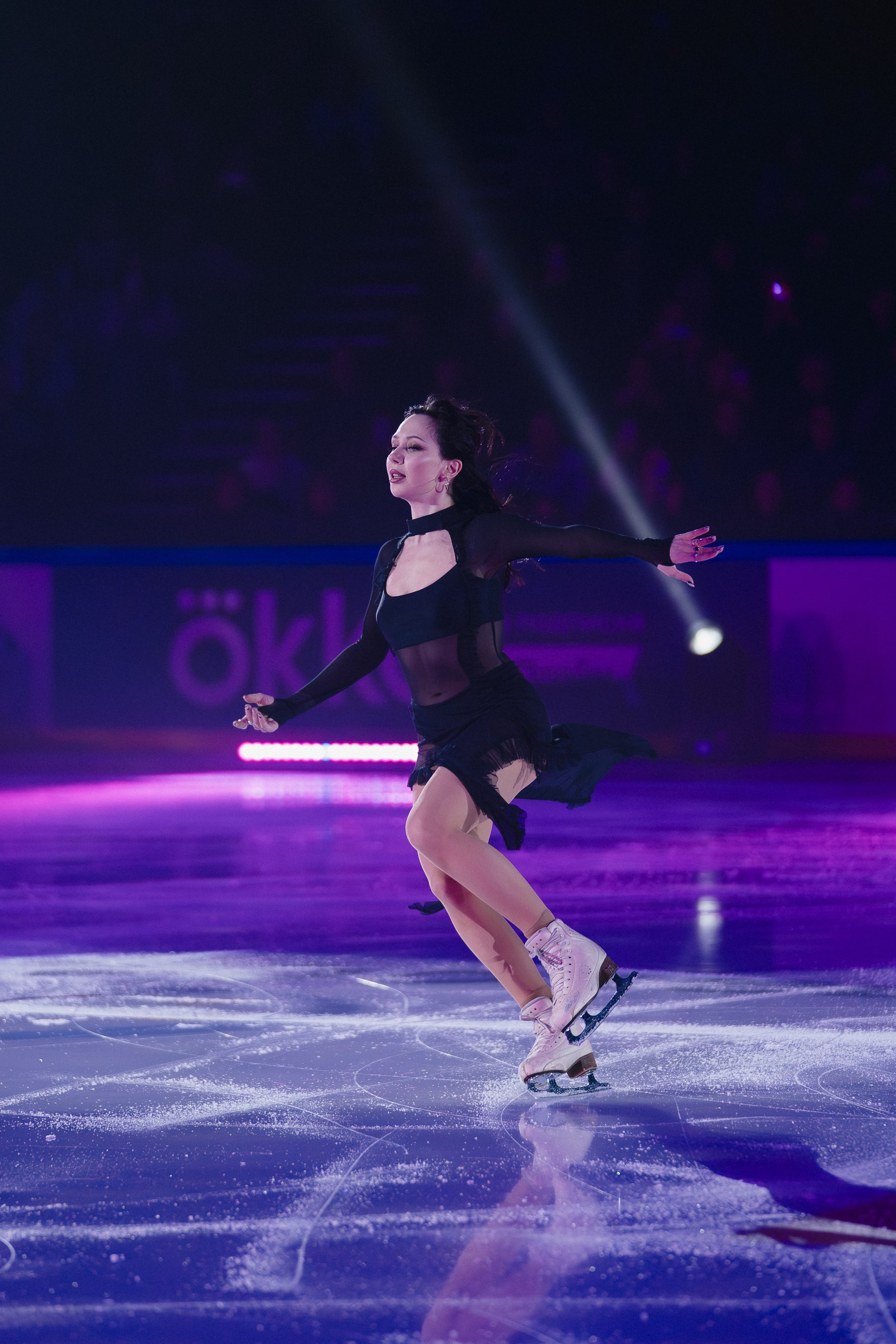 Шоу Этери Тутберидзе в Новосибирске. Воробьева Ксения — Спортивный и танцевальный фотограф Новосибирск