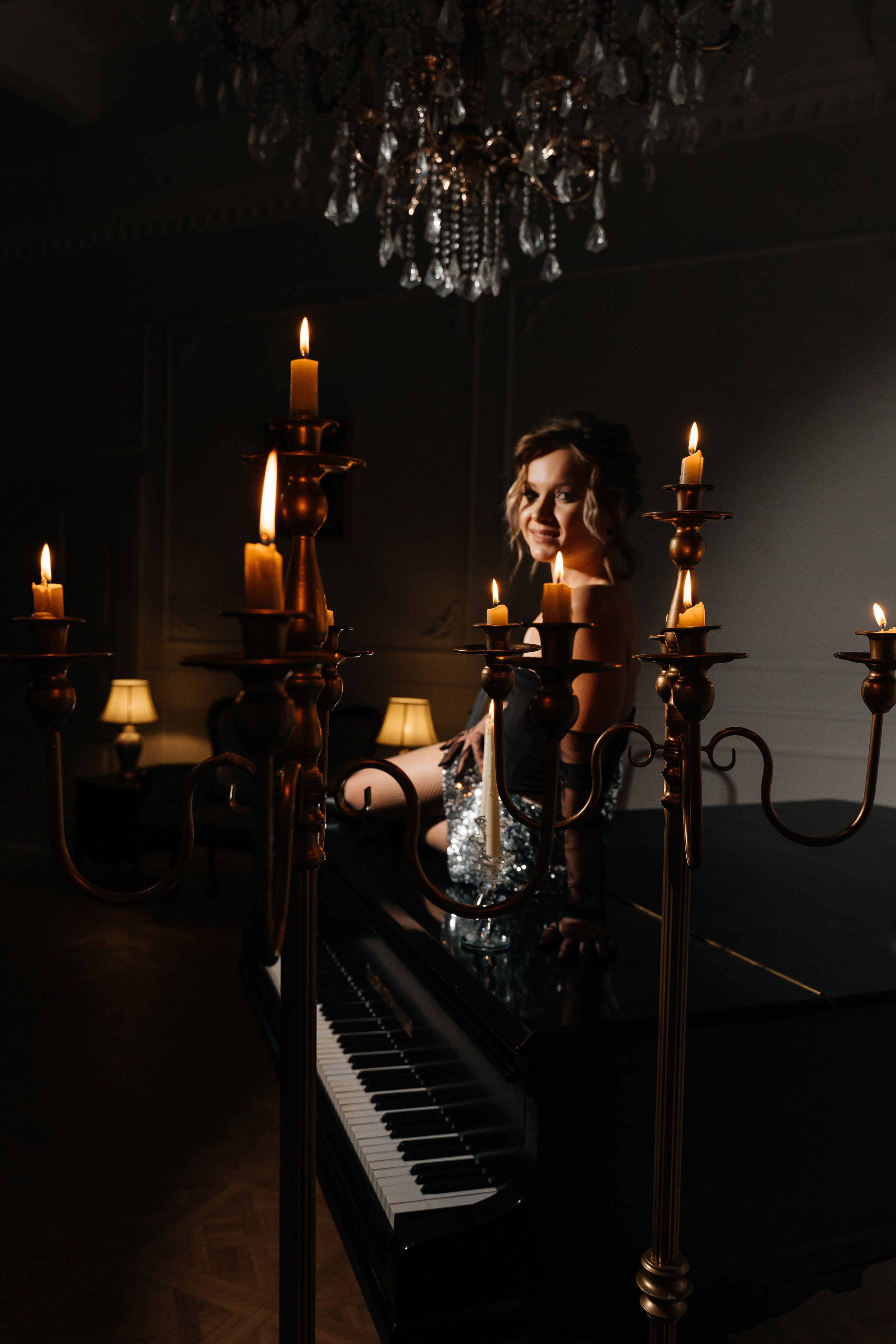 Съемки в интерьере студий. Виктория Алпеева — фотограф по любви