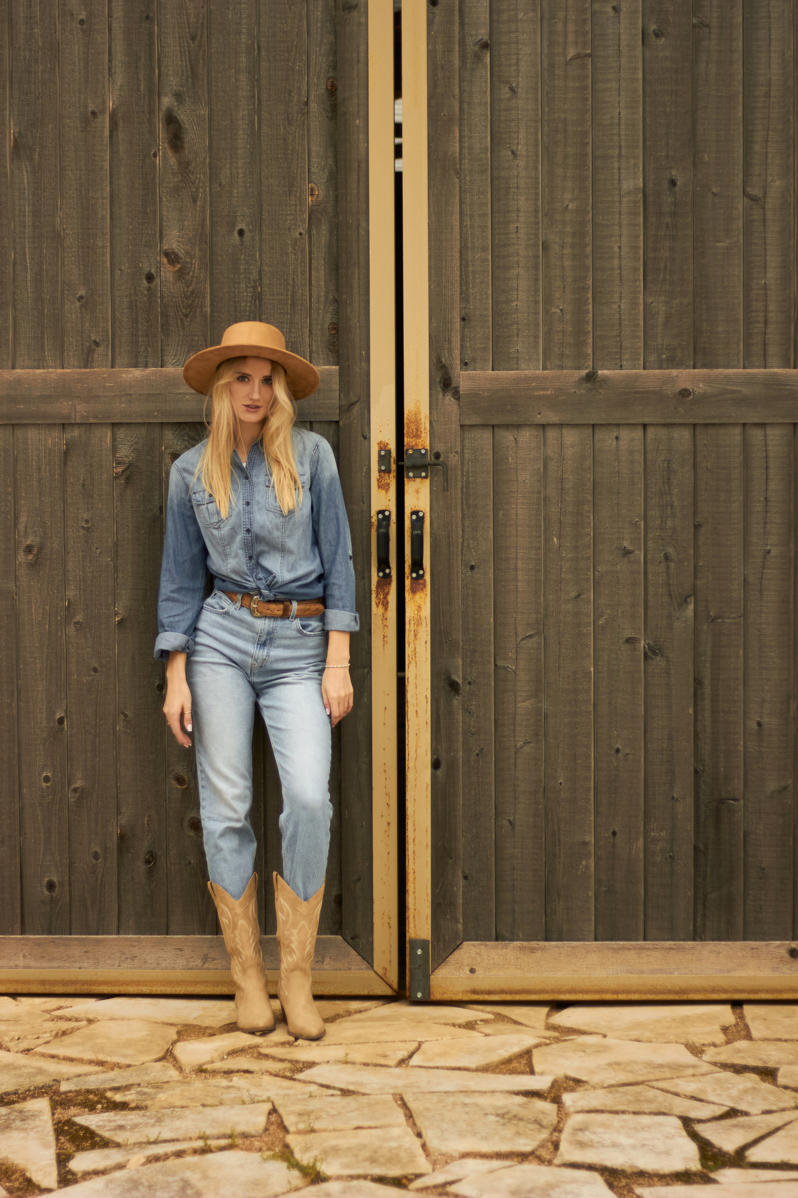 Portraits. Arina Kamerlokher — Personal, Family, Maternity & Branding Photographer in Austin & Worldwide