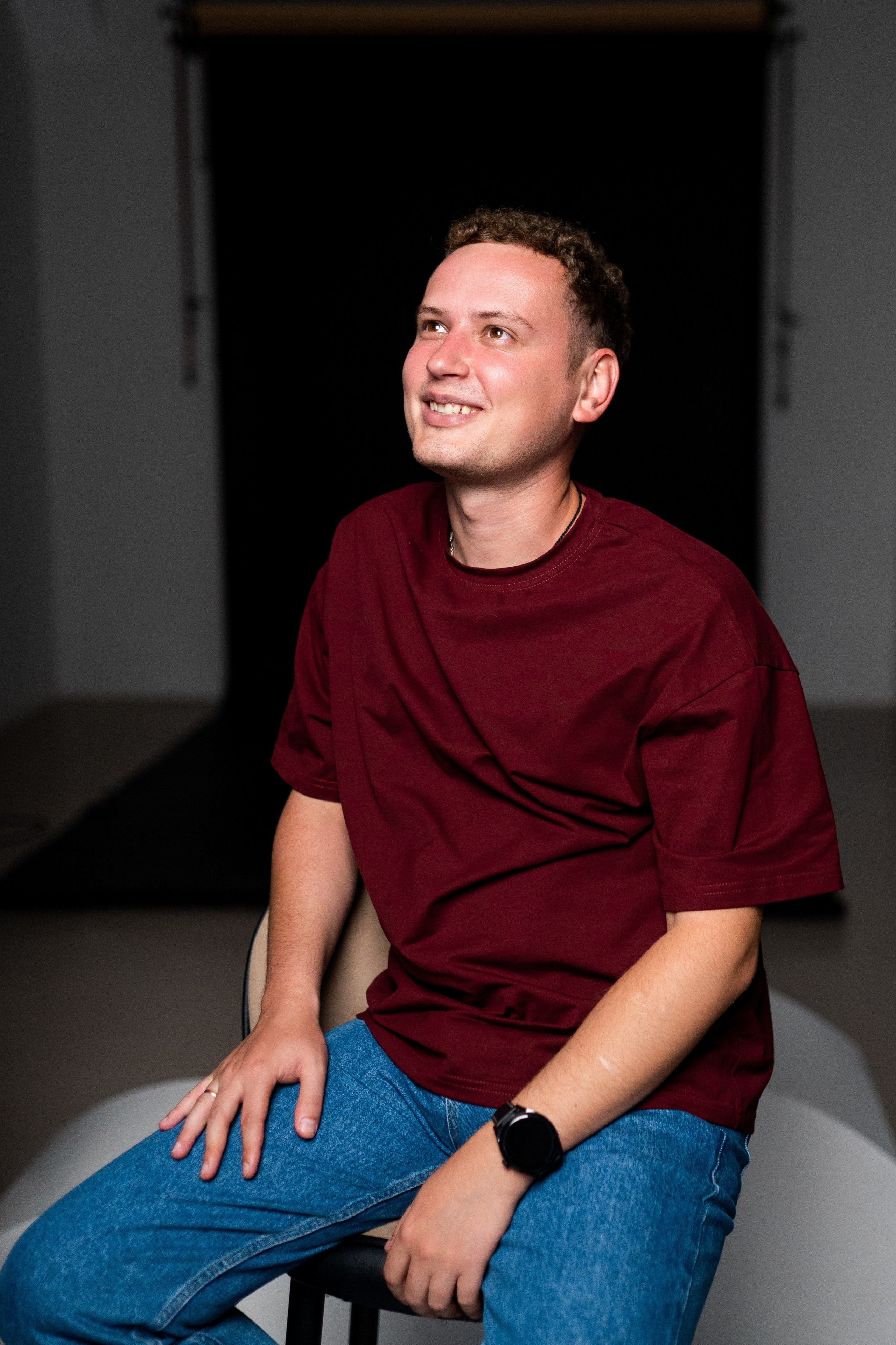 Дмитрий. Деловая мужская фотосессия в фотостудии. Фотограф в Самаре Иван Булатов