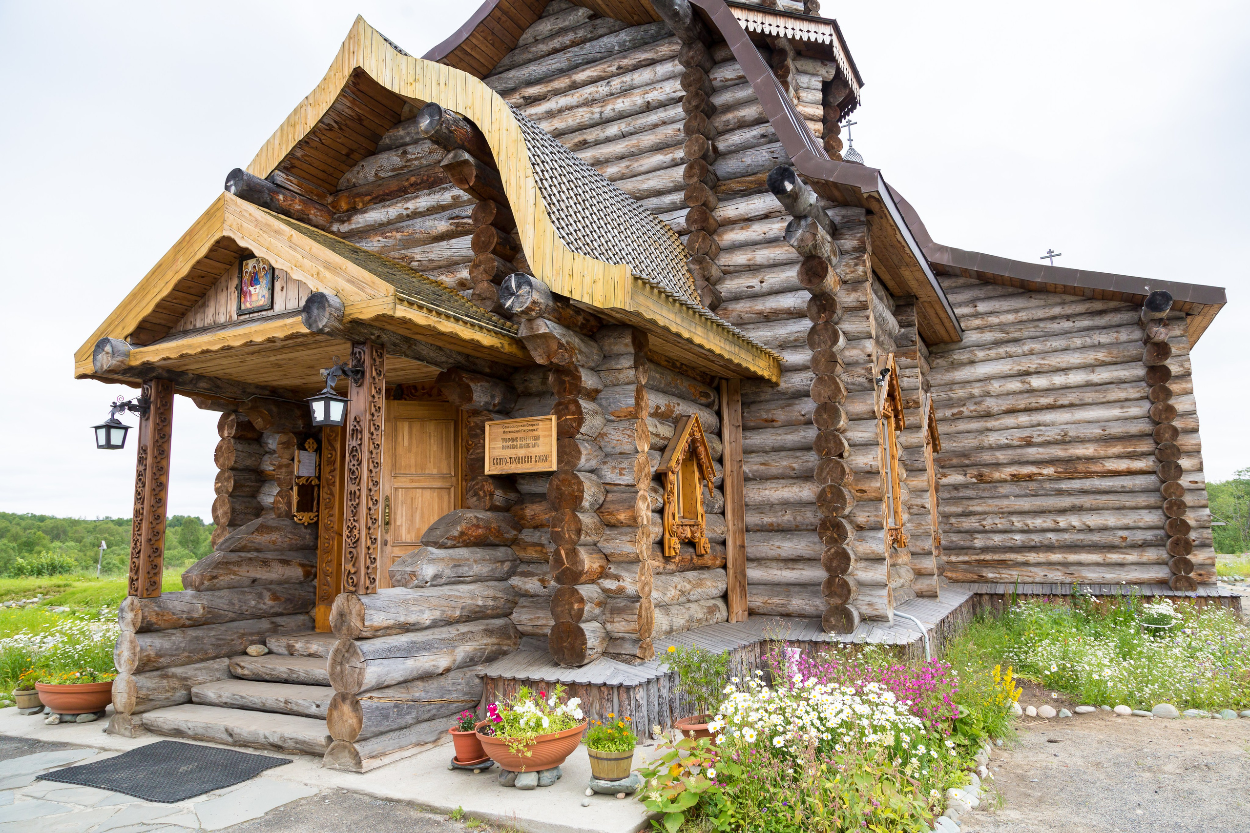 Печенга — край сосновой реки. Пейзажи Крайнего Севера. Баренцево море, Рыбачий, Средний, Немецкий