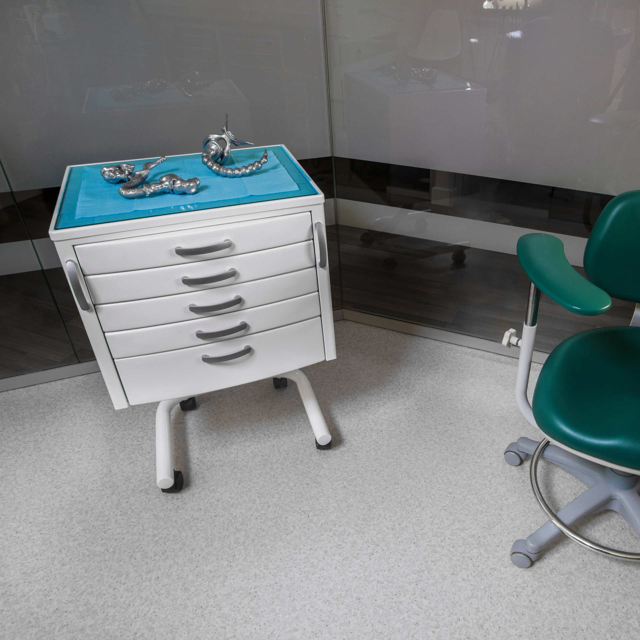 Variations of grin. Nika Peshekhonova Contemporary Artist