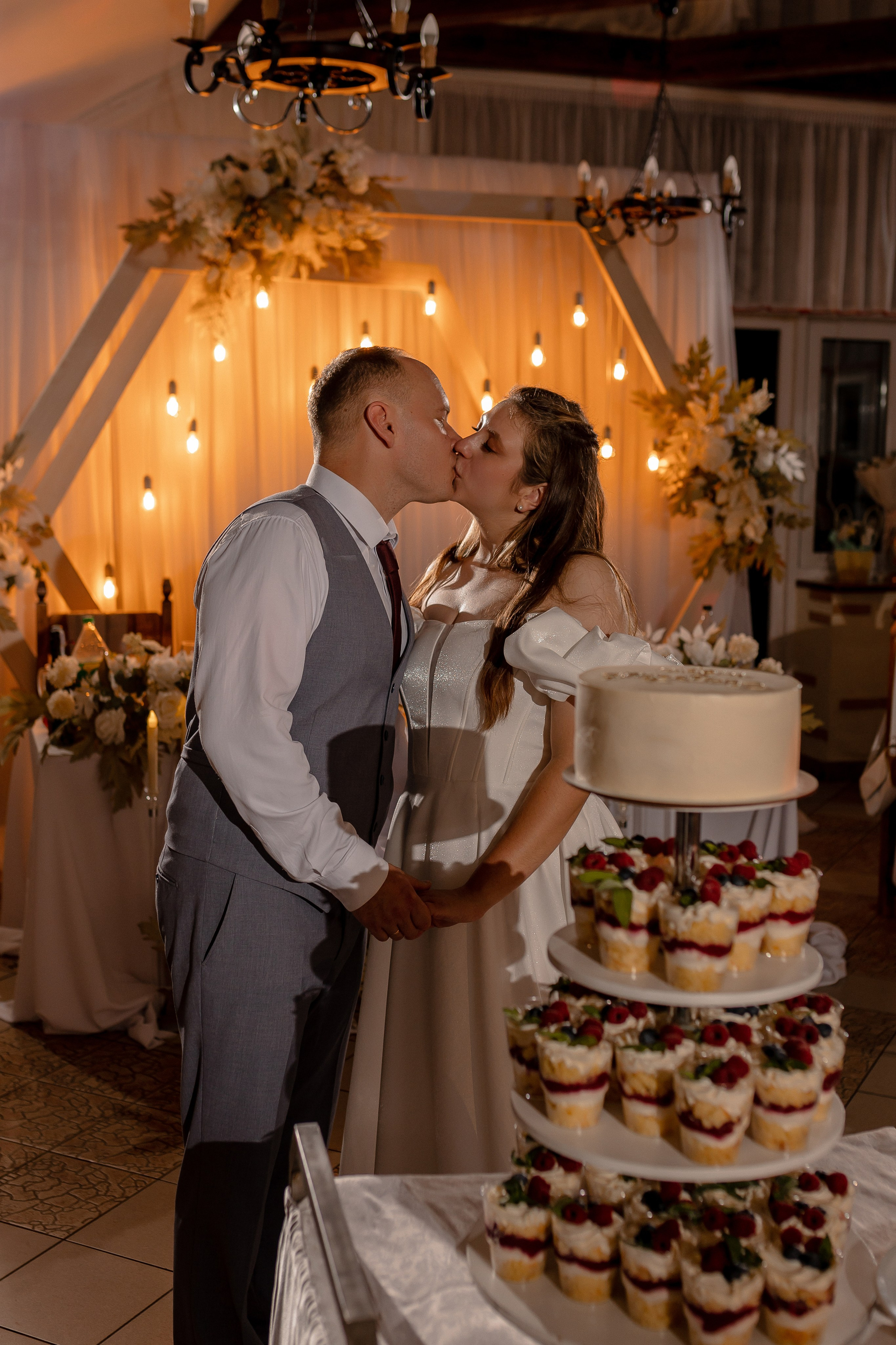 Ксения и Максим. Свадебный фотограф Елена Ловцевич