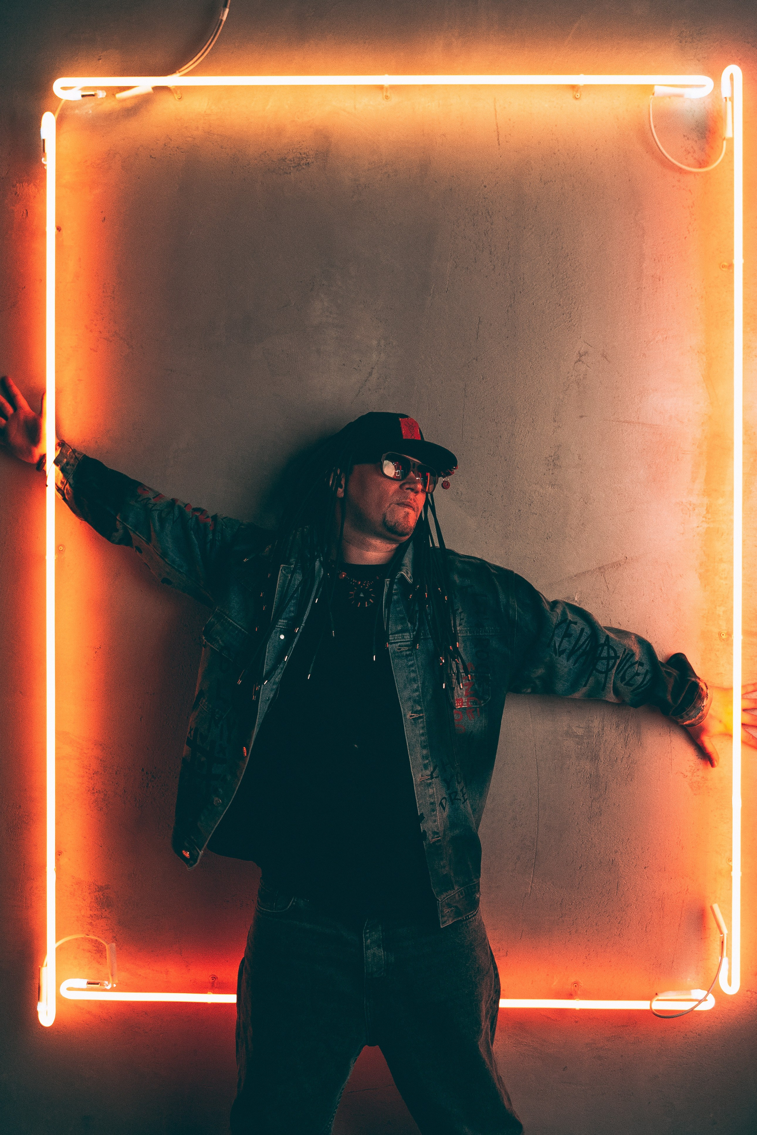 Фото. Music label Dust Heave sound