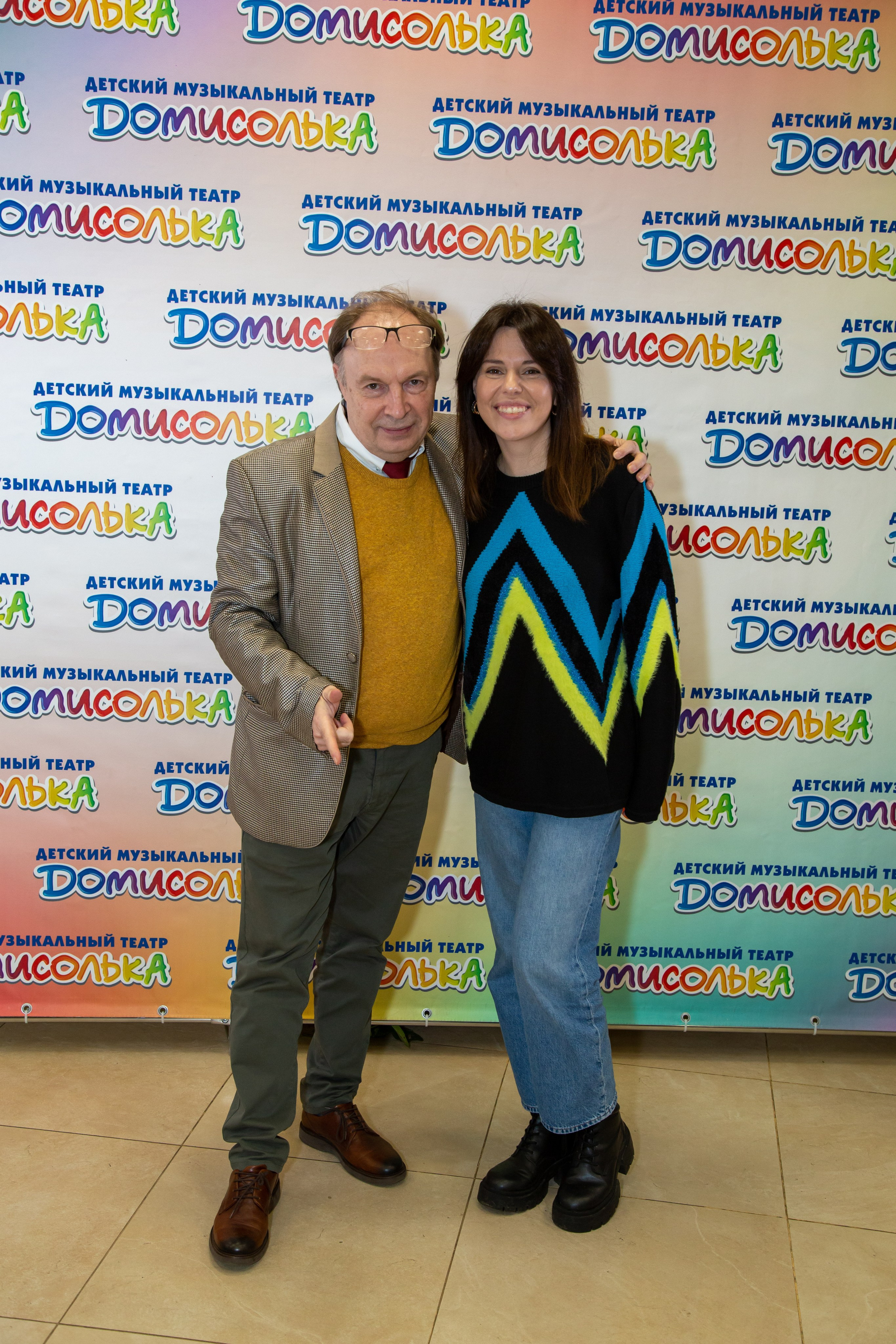 Репортажная съёмка для Домисольки на новый год. «Студия DRONAVT`s» — видеосъёмка и фотография г. Москва