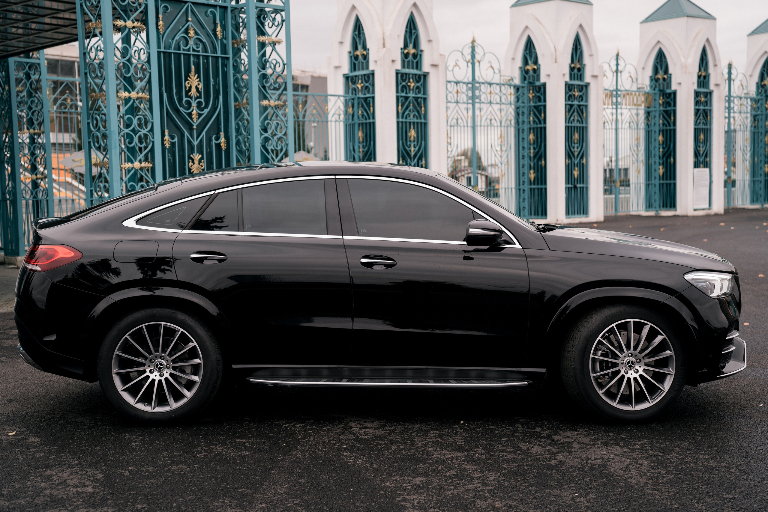 Mercedes-Benz GLE 400D. Идеальные портреты для соцсетей — Фотограф Ленар