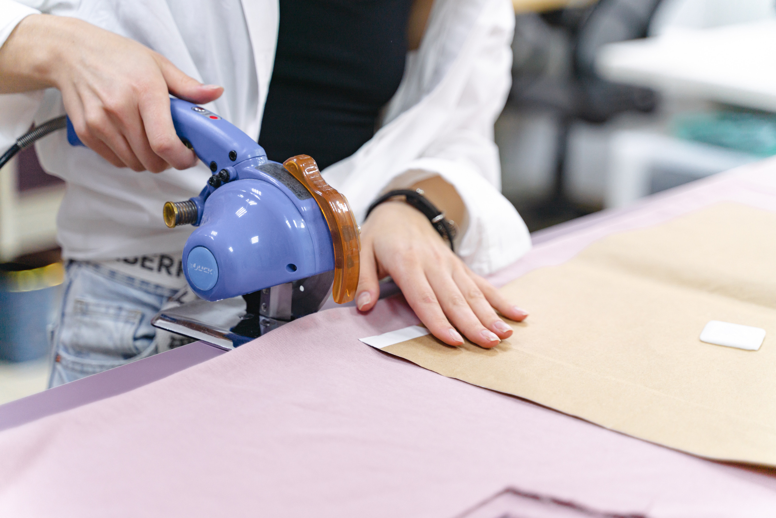 Олеся и Мария. Швейное производство. Семейный и бренд фотограф