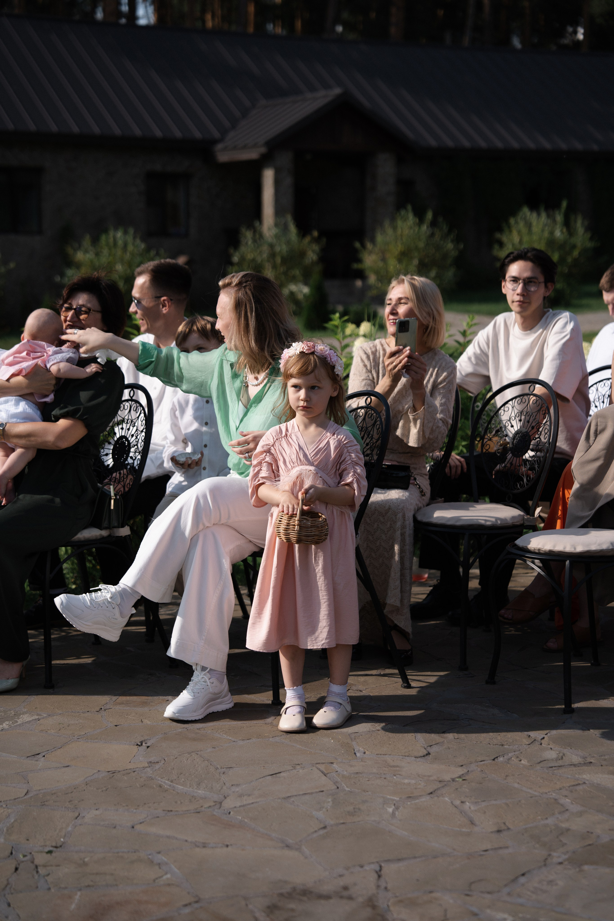 Арина & Иван. Камерная свадьба на природе в стиле в расслабленном стиле. Свадебный фотограф организатор в Санкт-Петербурге Ассоль Опарина