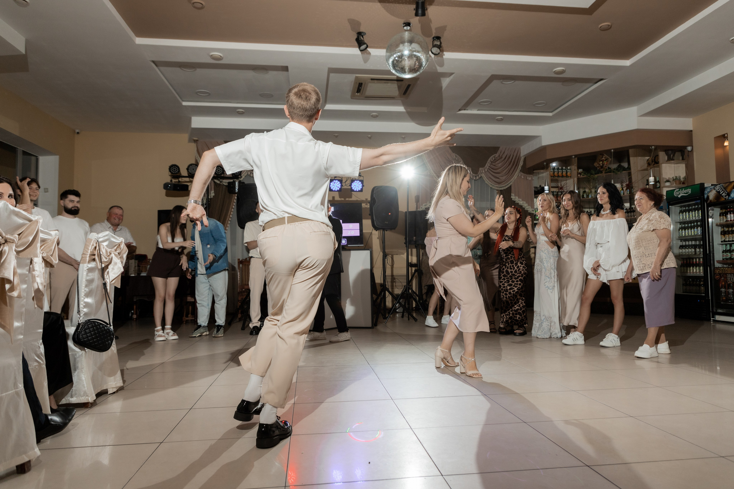 Роман и Александра (банкет). Свадебный фотограф Ангелина Сунгатулина | Саратов | Балаково | Вольск