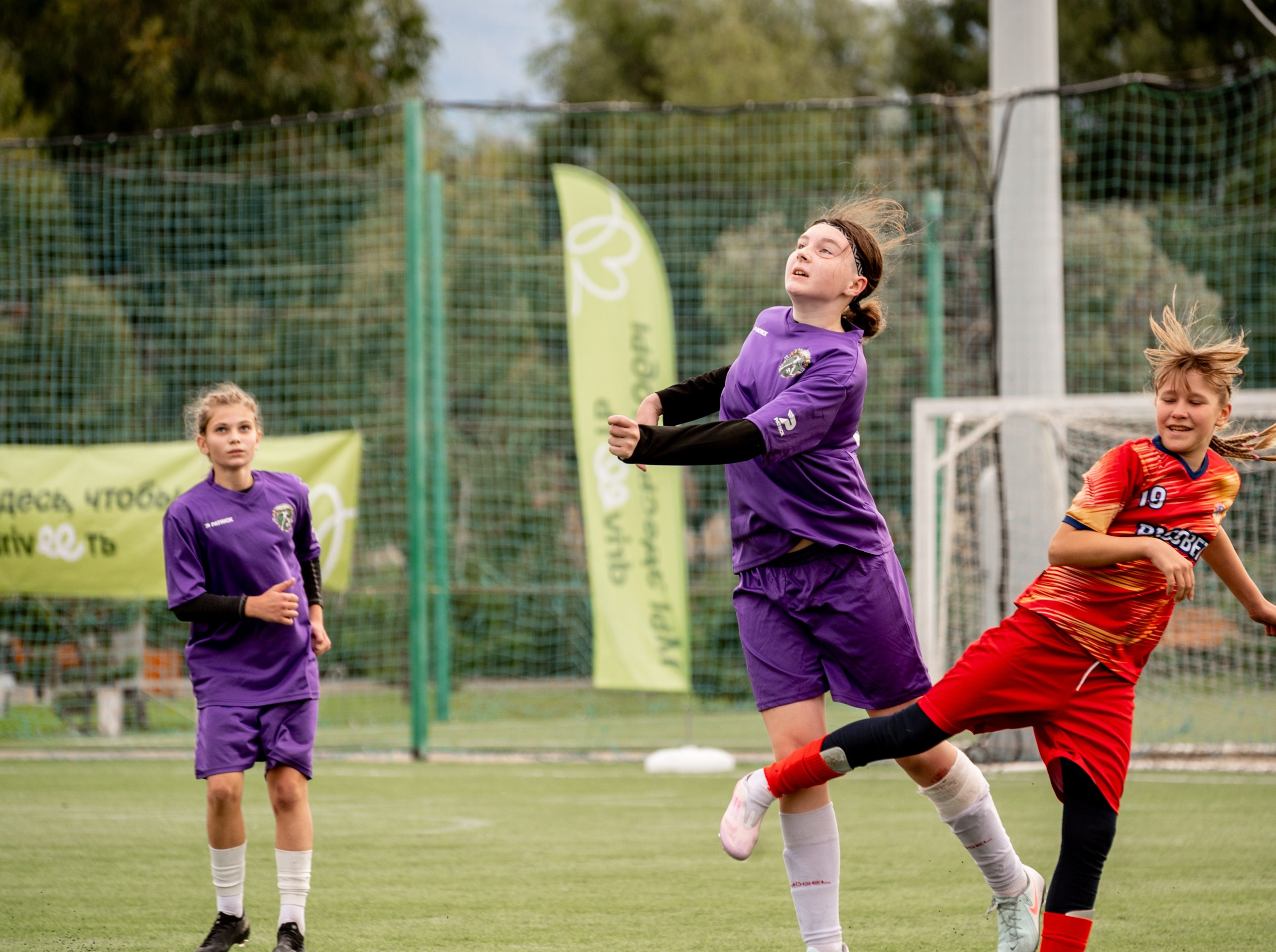Фестиваль футбола Искра. Девочки. Свадебный и семейный фотограф София Невская