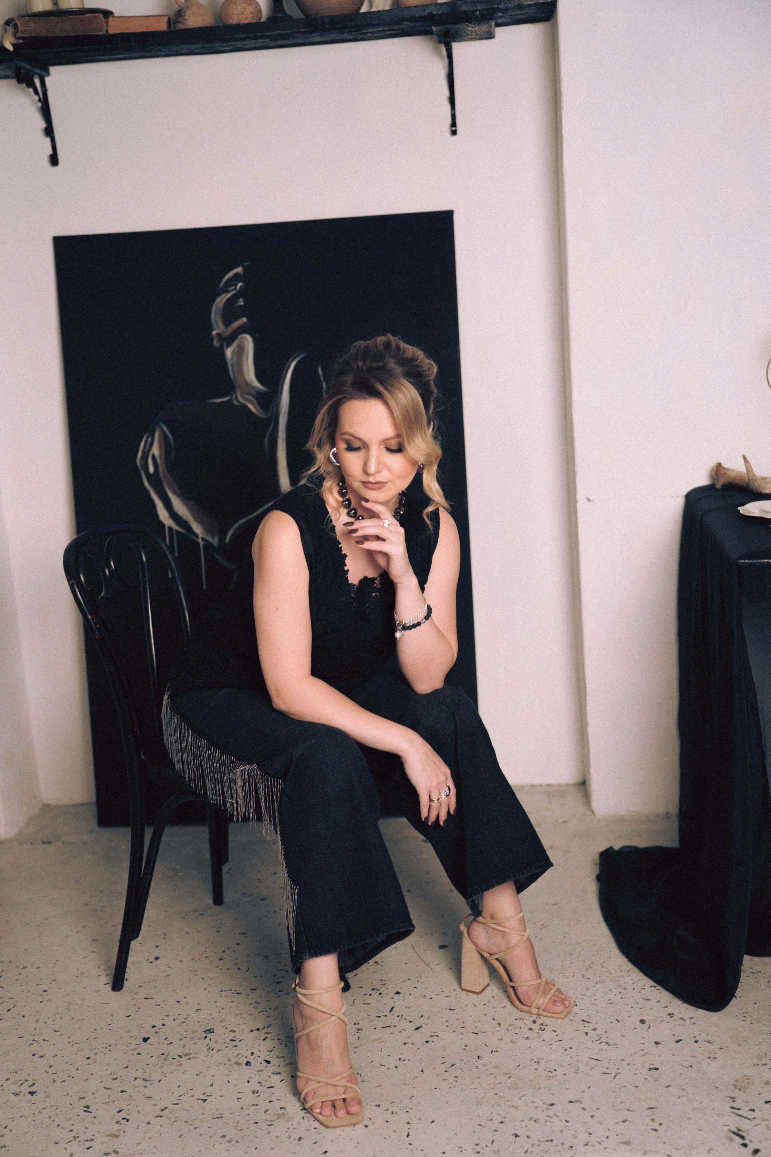 НОВОГОДНЯЯ ФОТОСЕСИИЯ В СТУДИИ ДЛЯ ДЕВУШКИ И ПРОГУЛКА ПО ЧЕРНЫШЕВСКОЙ. Профессиональный фотограф, Санкт-Петербург — Виктория Богомолова