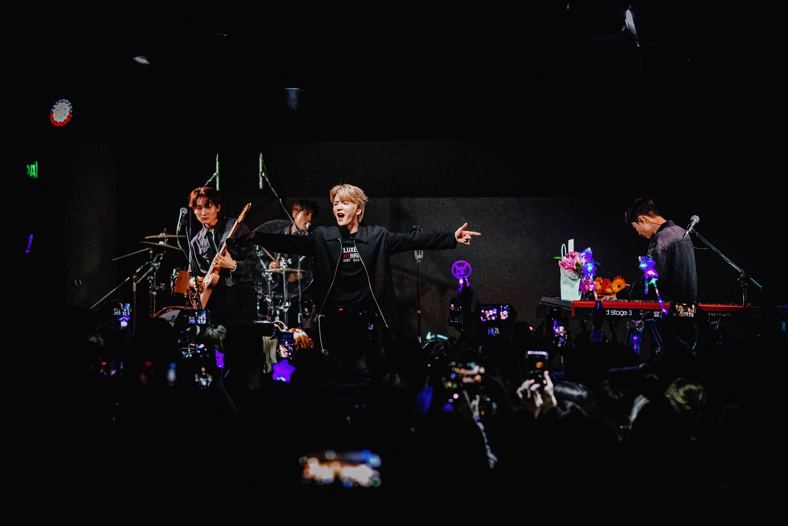 K-pop W24 Teleclub Centr club 04 / 2025. ФОТОГРАФ ЕКАТЕРИНБУРГ