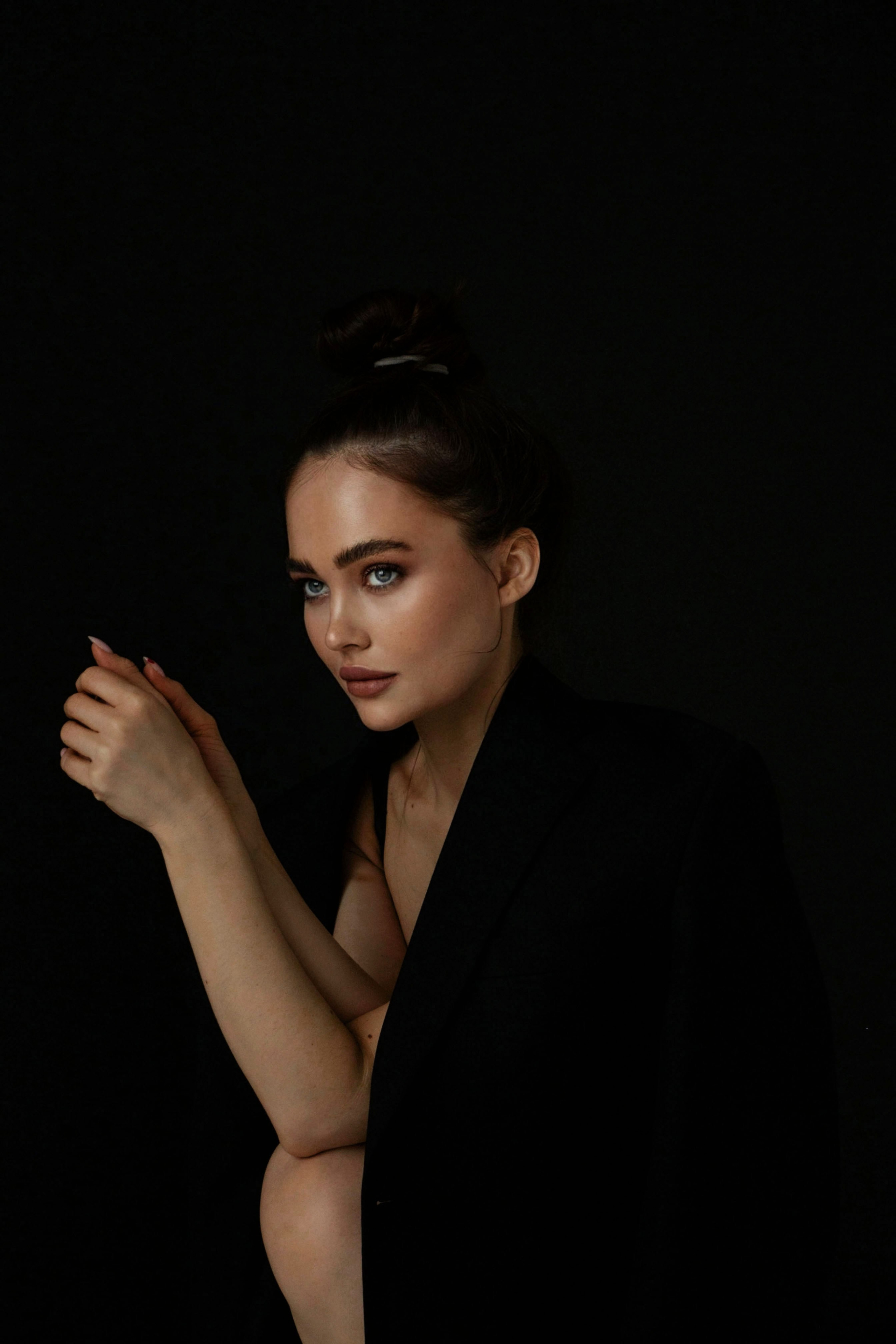 Алина. Бережно сохраняю ваши чувства и истории на своих фотографиях