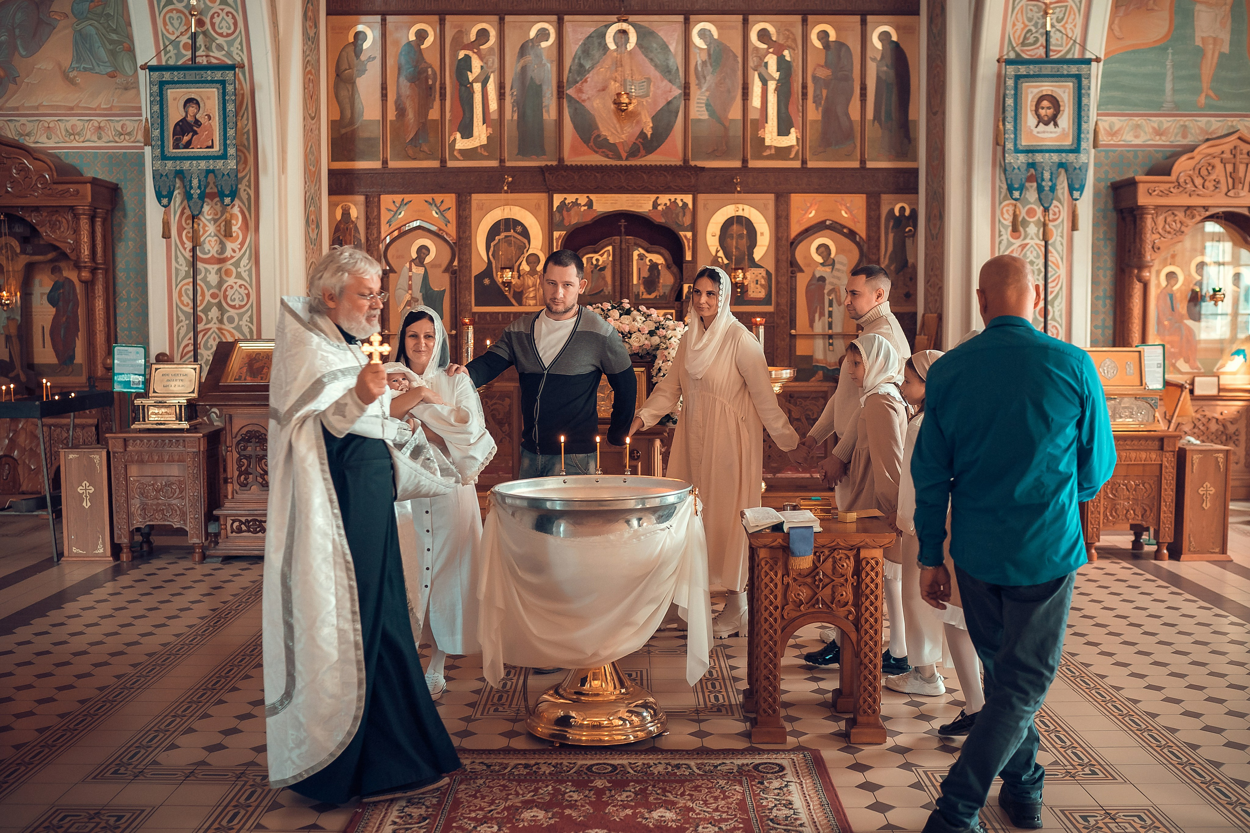 Таинство Крещения Красноярск. Фотограф на Крещение и Венчание в Красноярске Рамазанова Юлия