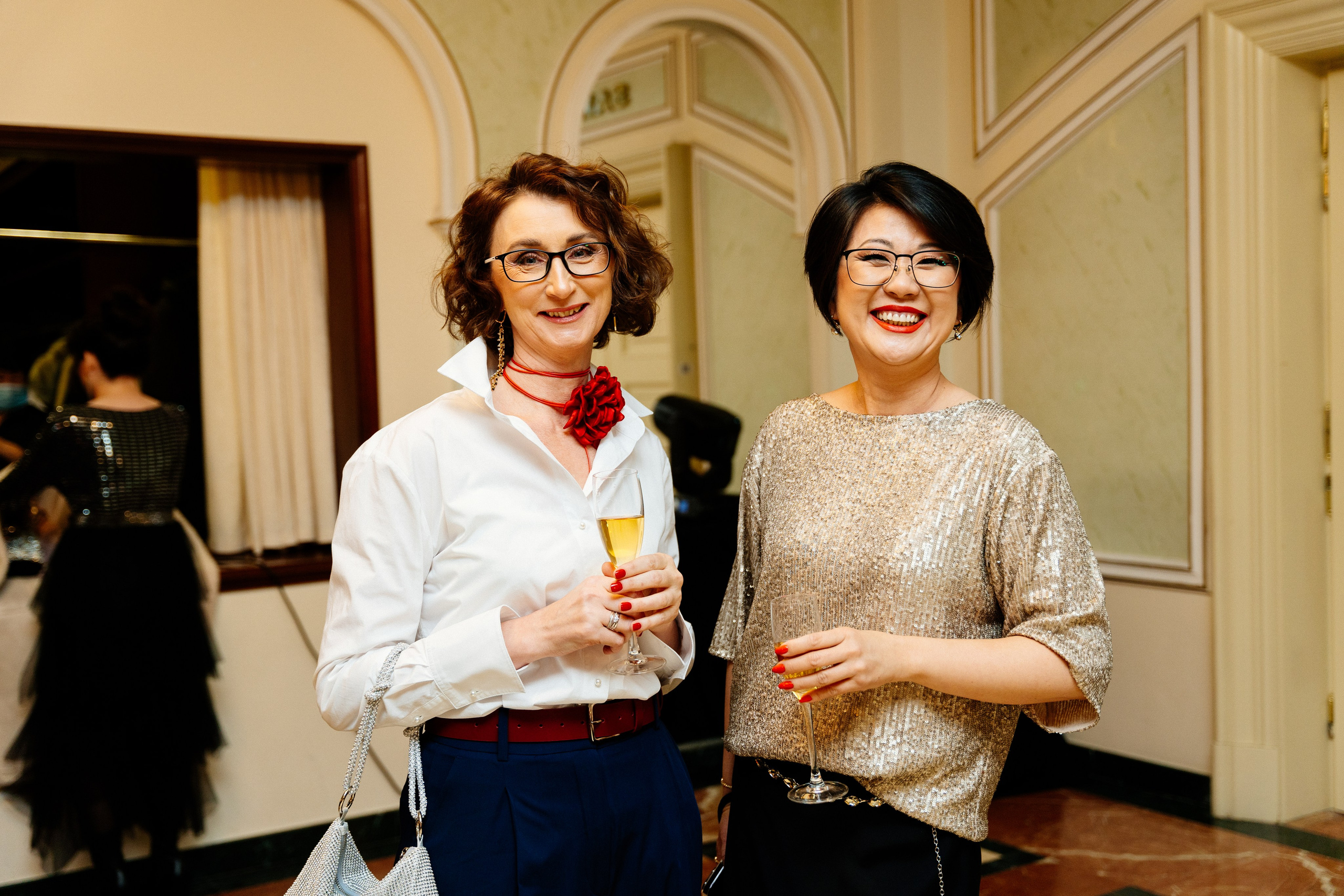 Корпоратив Allure 2023. Репортажный фотограф в Астане — Диана Калтаева, портретный фотограф